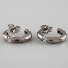 14k White Gold and Diamond Half Hoop Earrings 0.15 Carat, H Color, SI Clarity