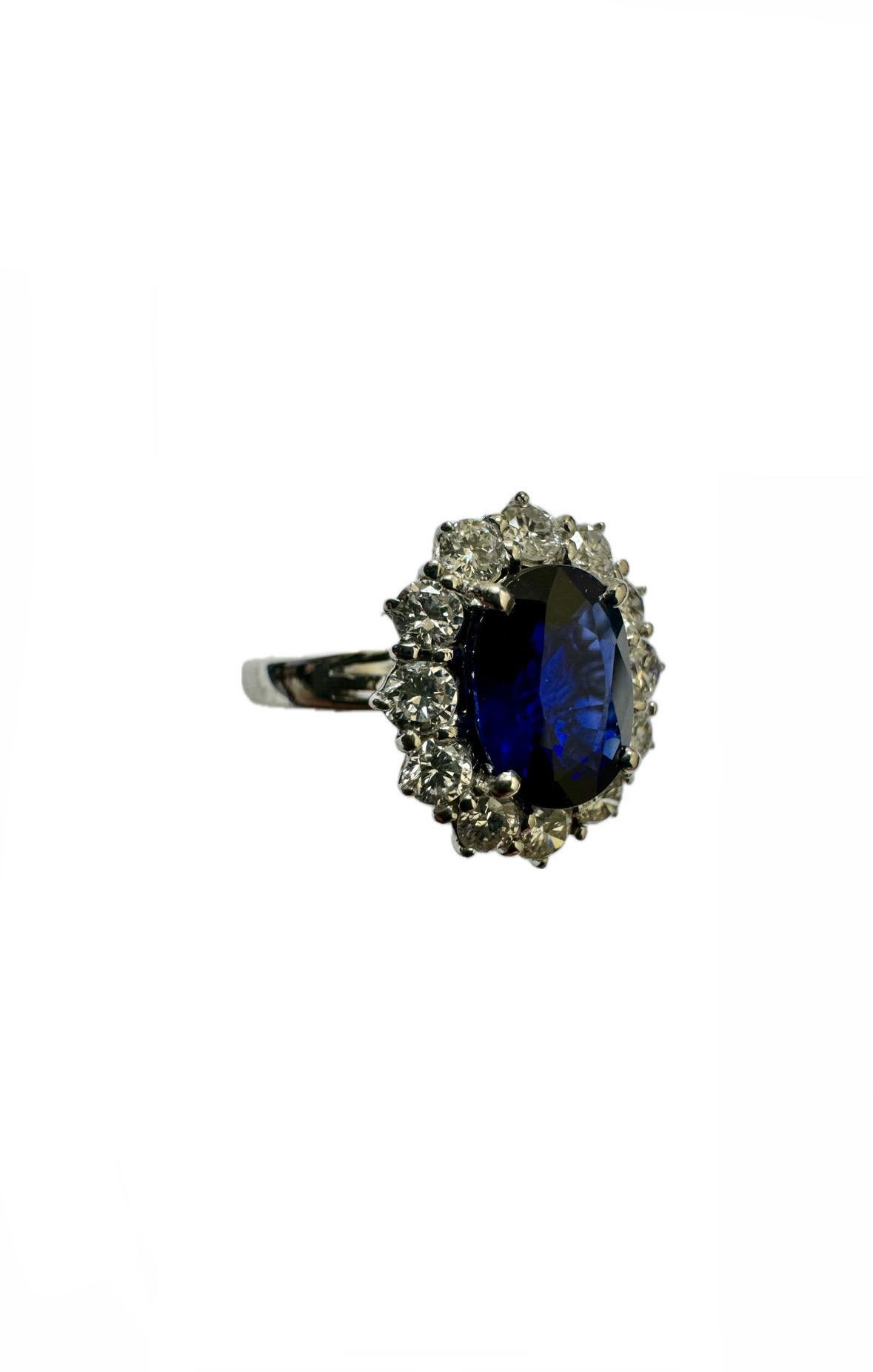 14K White Gold Diamond Halo GIA 2.25 Carat Royal Blue Sapphire Engagement Ring For Sale 1