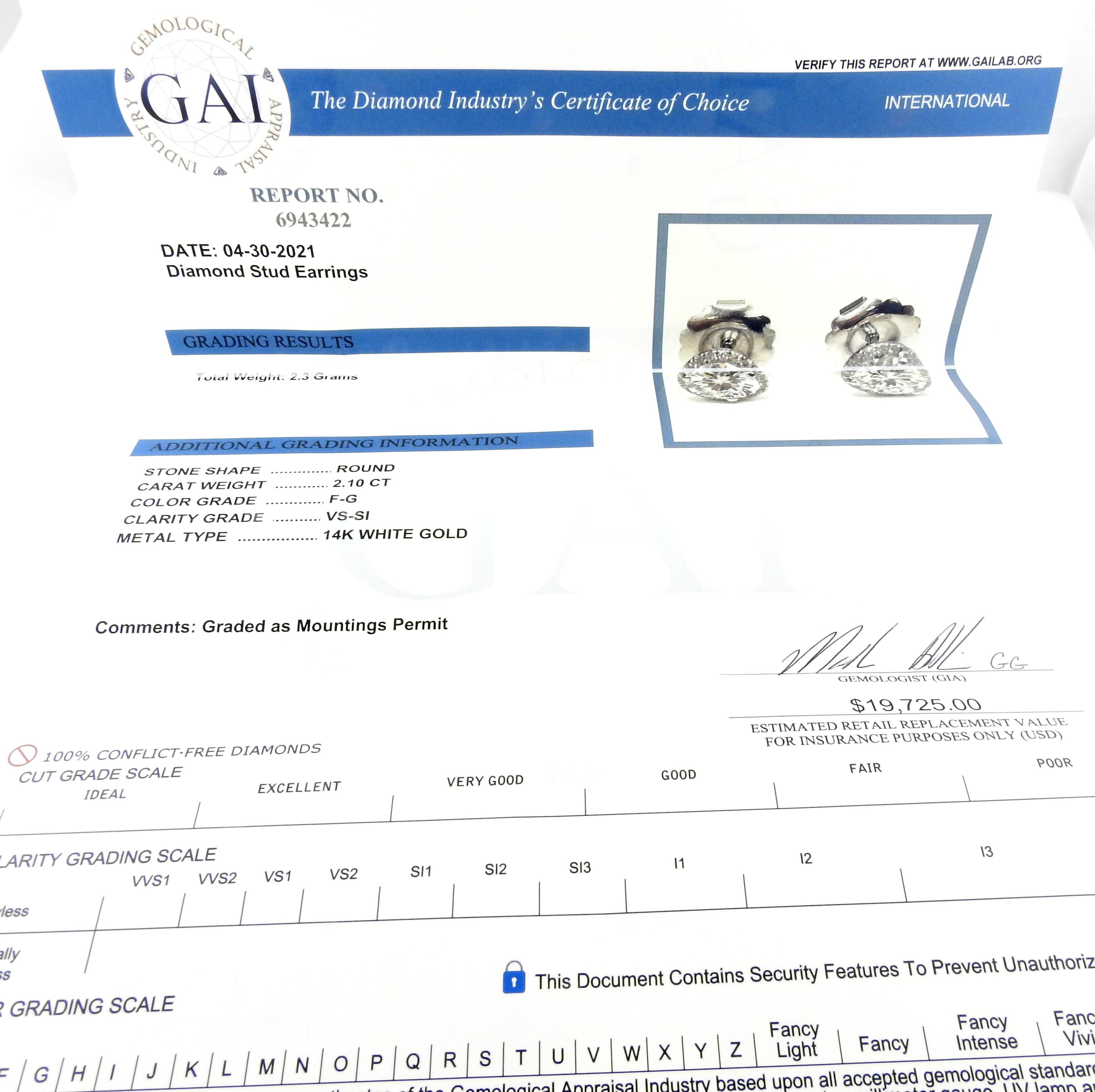 14k White Gold Diamond Halo Stud Earrings 2.10 Tcw 4