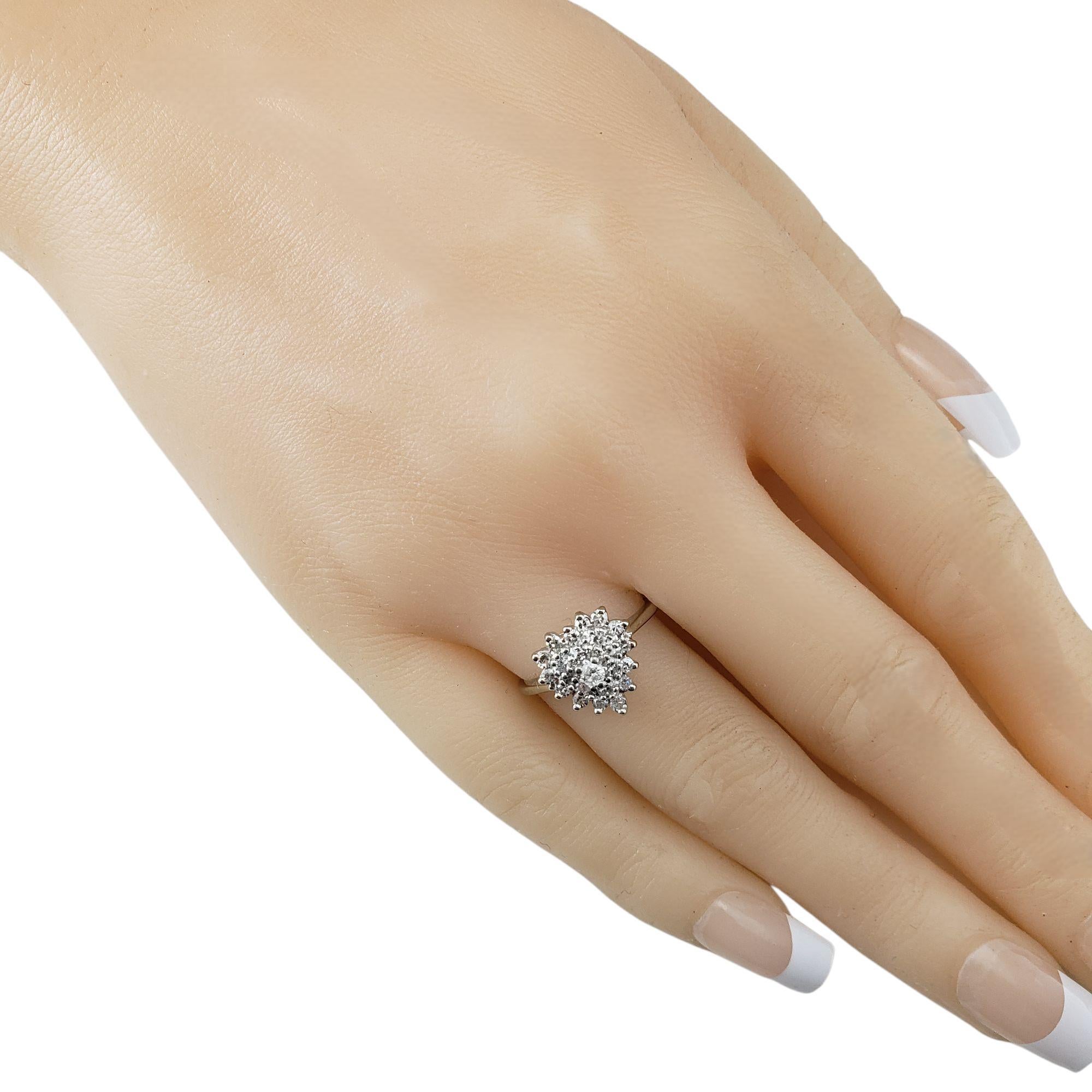 Bague grappe de cœurs en or blanc 14 carats, taille 5,25 #21796 en vente 1