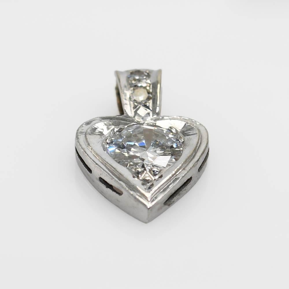 Women's or Men's 14k White Gold Diamond Heart Pendant For Sale