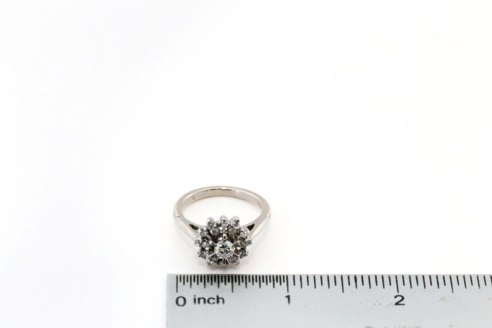 Bague à charnière en or blanc 14 carats, taille 9,25 - 6,0 g en vente 2