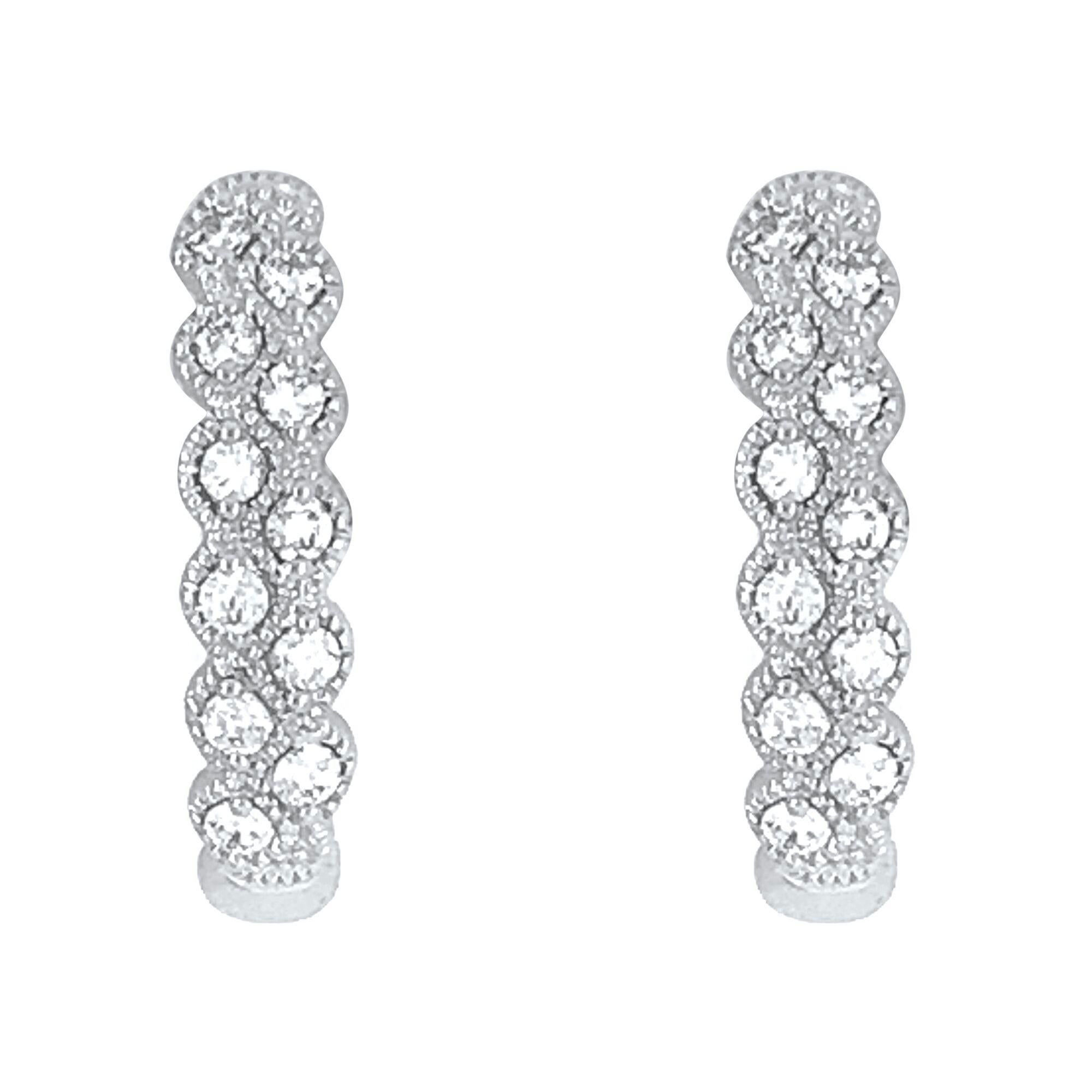 14 Karat White Gold Diamond Hoop Earrings In New Condition For Sale In New York, NY
