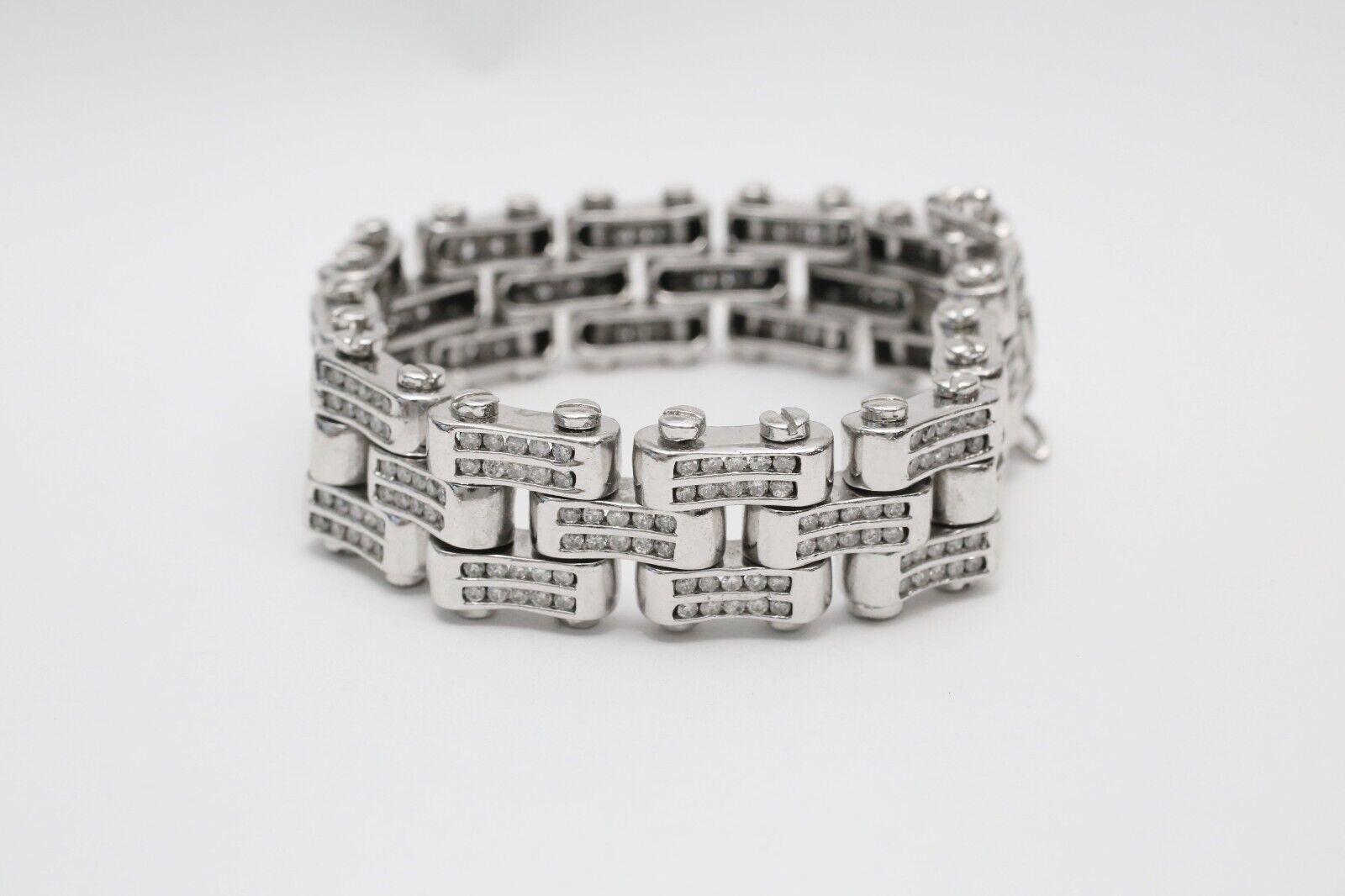 Round Cut 14k White Gold Diamond Link Bracelet, 8 inches - 106.0g For Sale