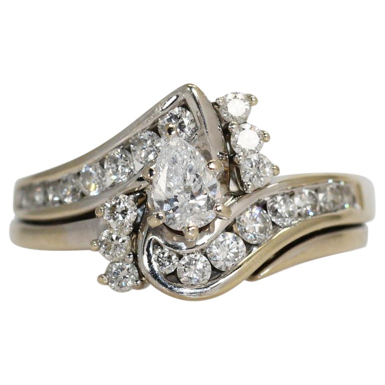 Anello con diamante marquise in oro bianco 14K 1.00tdw, 9.9gr