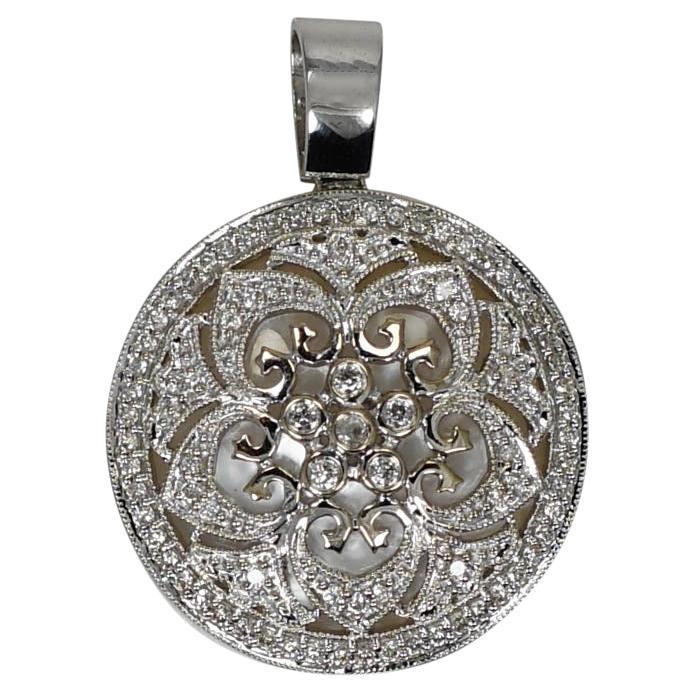 14K White Gold Diamond & Mother of Pearl Pendant 0.30ct