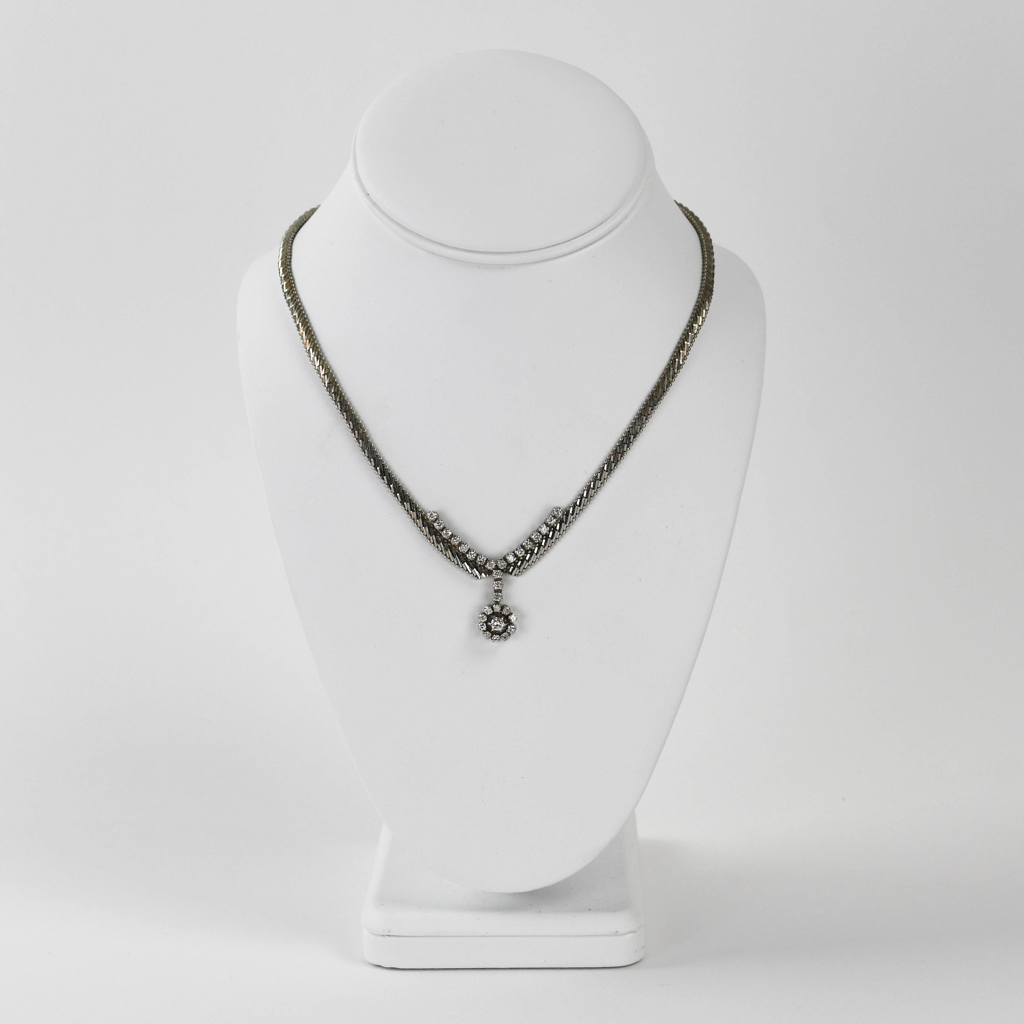 Collier en or blanc 14 carats avec diamants 1,00 carat en vente 3