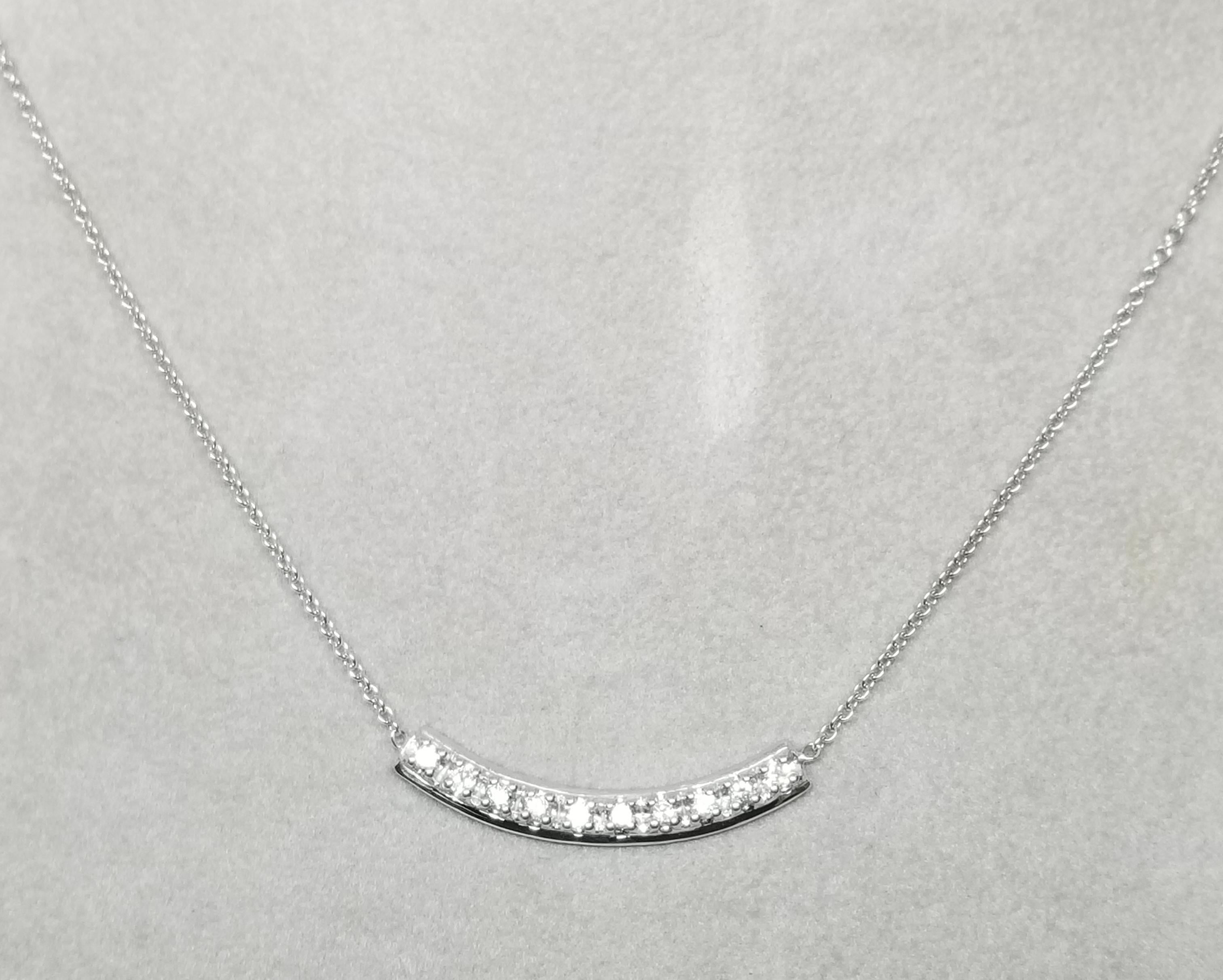 Round Cut 14k White Gold Diamond Necklace 
