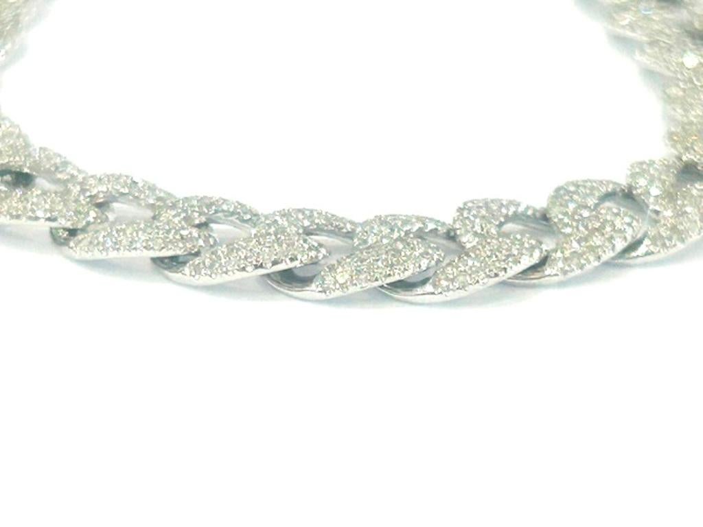 Bracelet à maillons cubains en or blanc 14 carats pavé de diamants 2,99 carats Neuf - En vente à Beverly Hills, CA