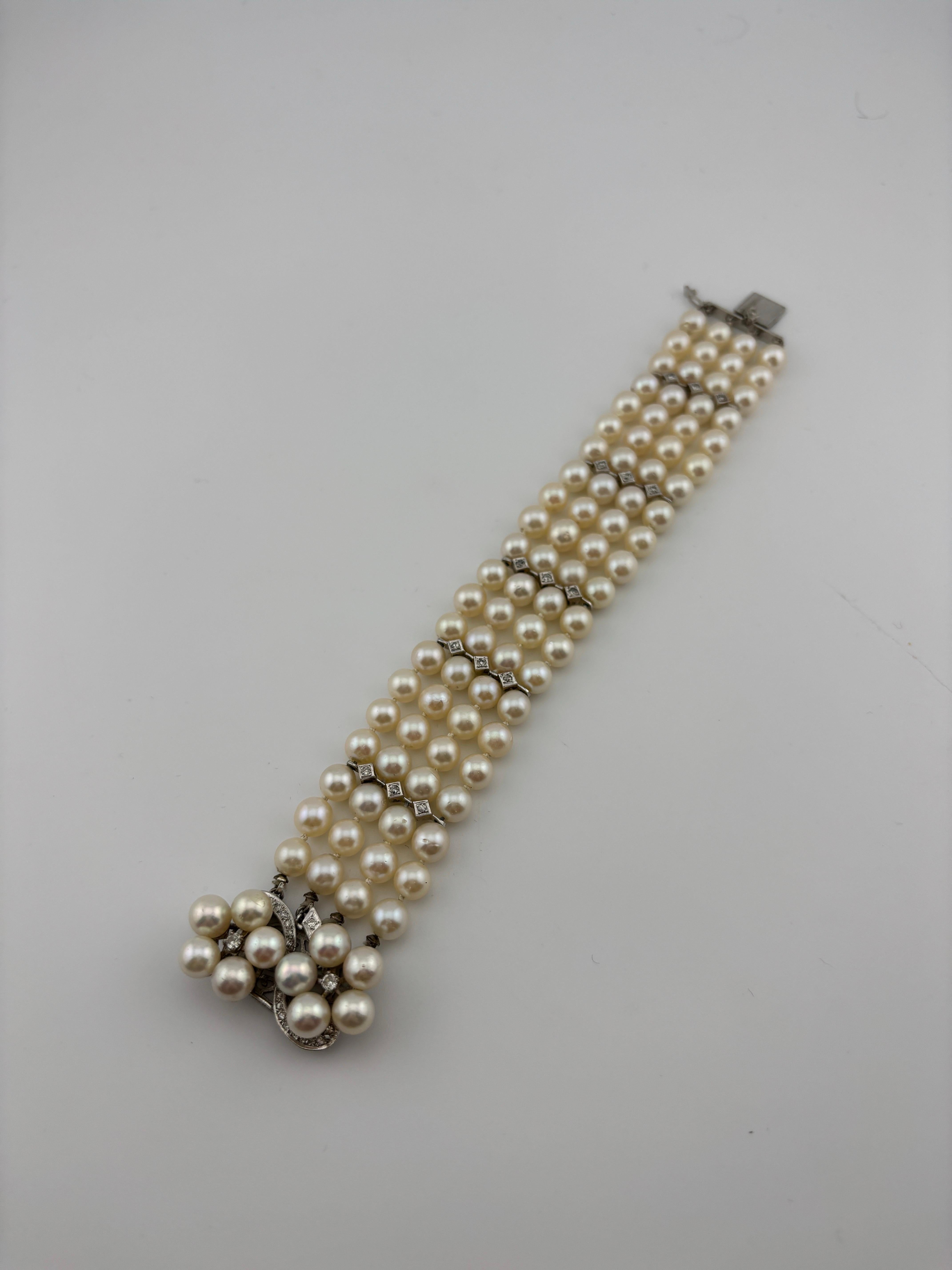 14k White Gold Diamond & Pearl Bracelet For Sale 9