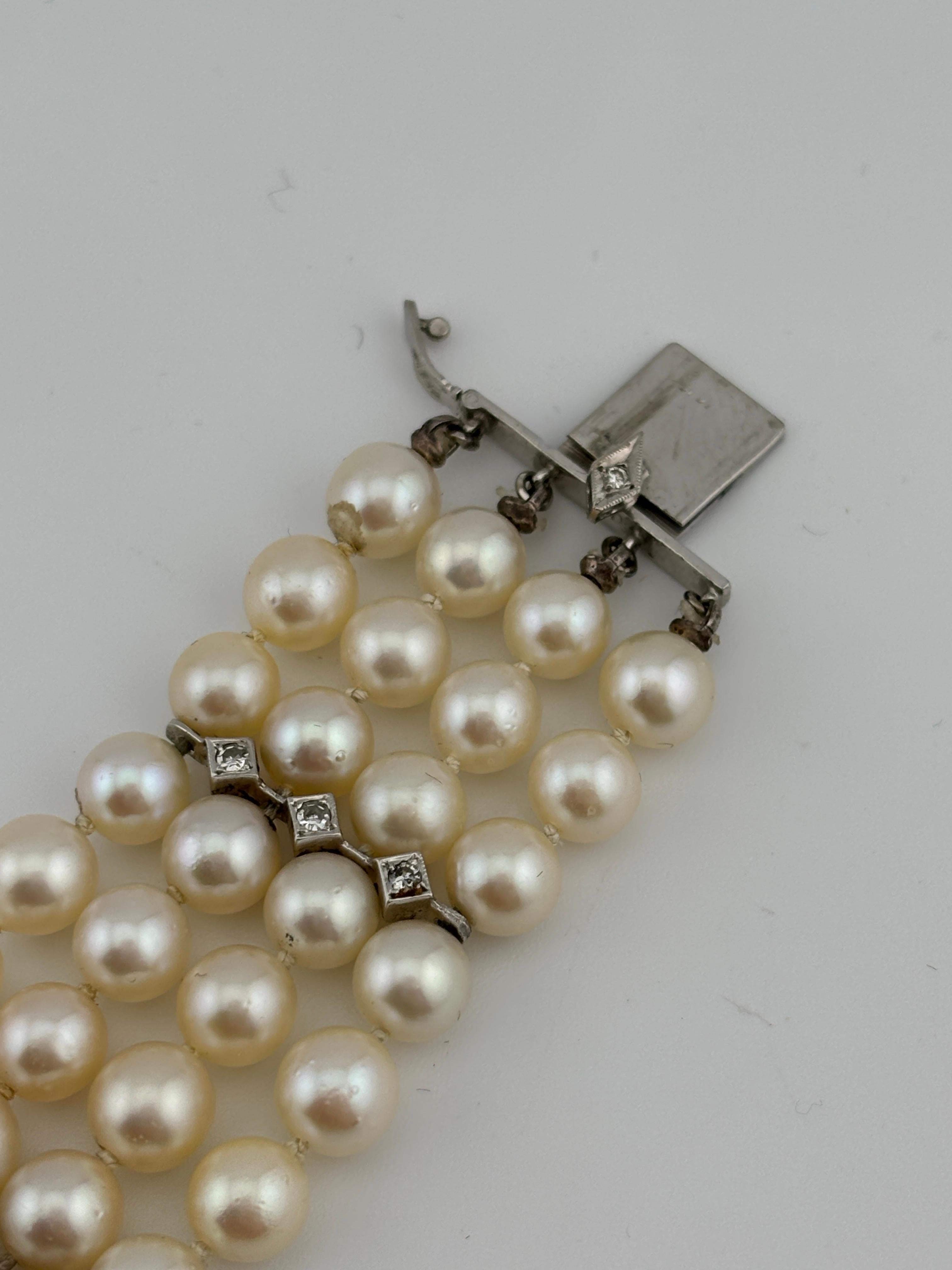 14k White Gold Diamond & Pearl Bracelet For Sale 11