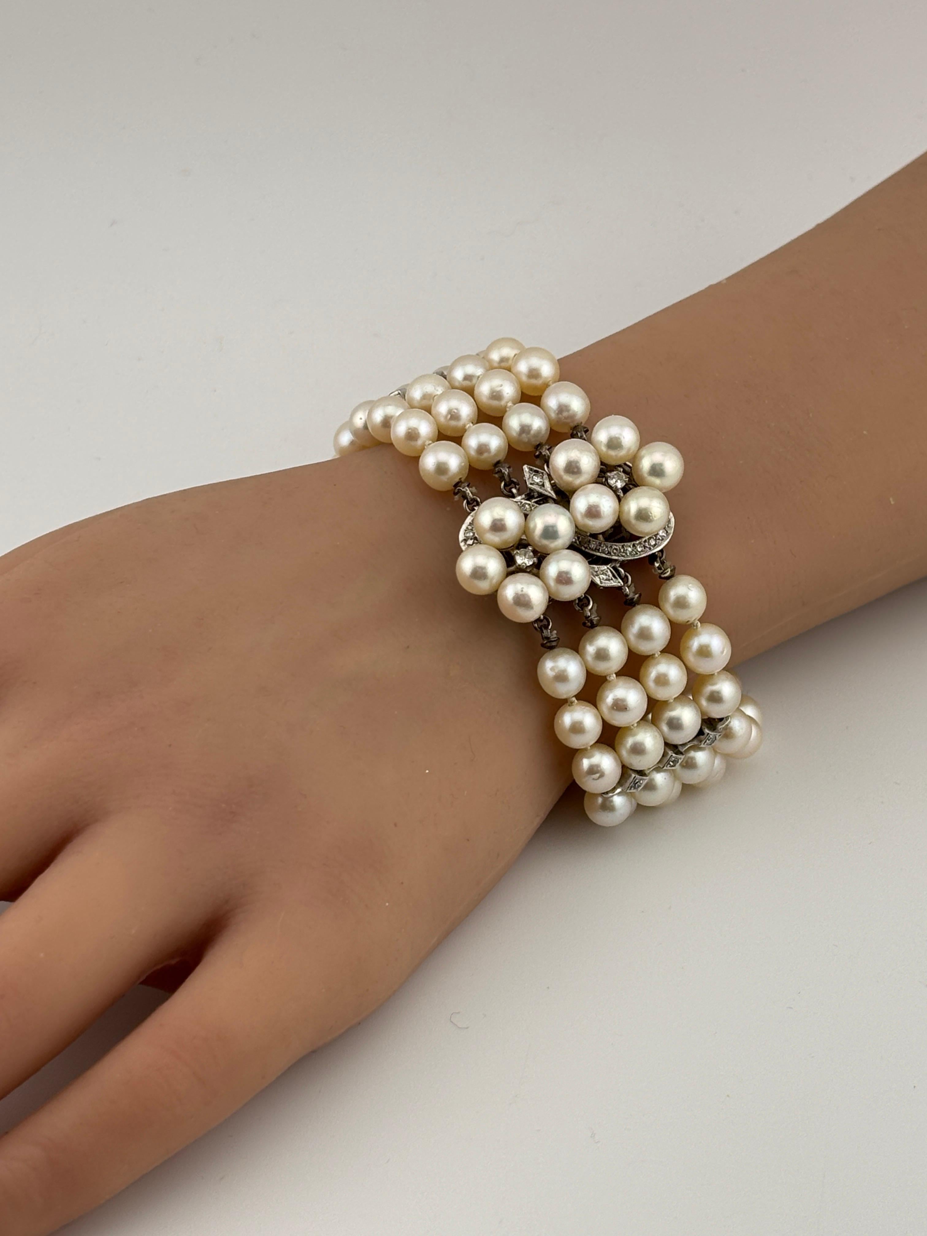 14k White Gold Diamond & Pearl Bracelet For Sale 1
