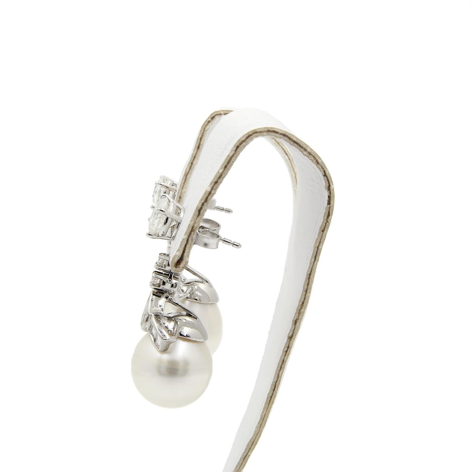 14k White Gold Diamond & Pearl Earring Jackets In Good Condition In Dallas, TX