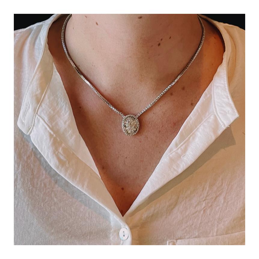 Round Cut 14K White Gold Diamond Pendant / Necklace For Sale