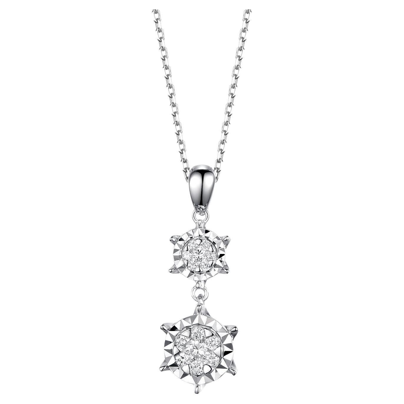 14K White Gold Diamond Pendant Necklace For Sale