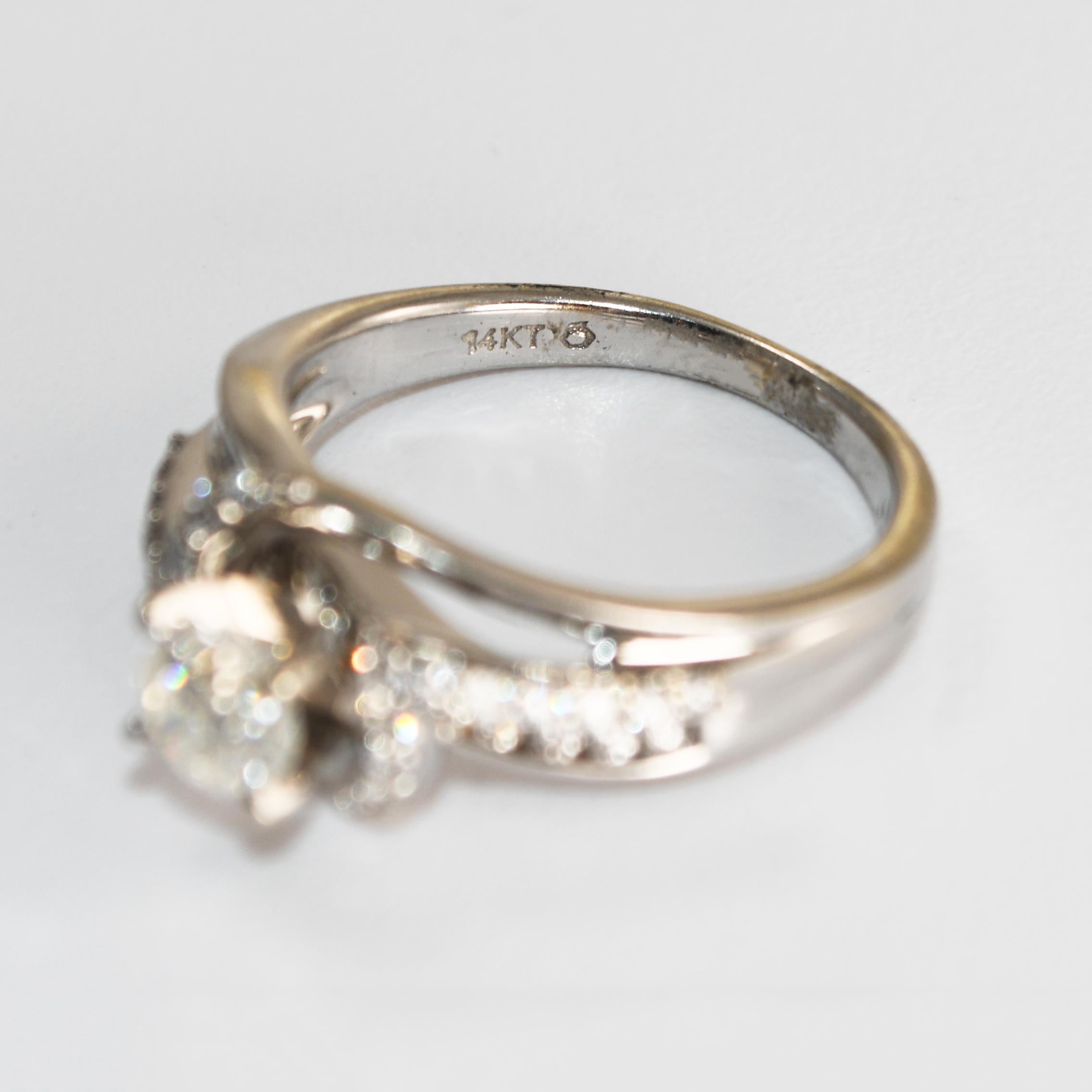 14 Karat Weißgold Diamantring 0,45 Karat im Angebot 2