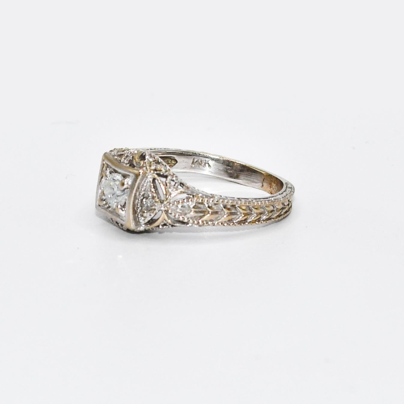 14k White Gold Diamond Ring, .25ct, 4.2gr For Sale 1