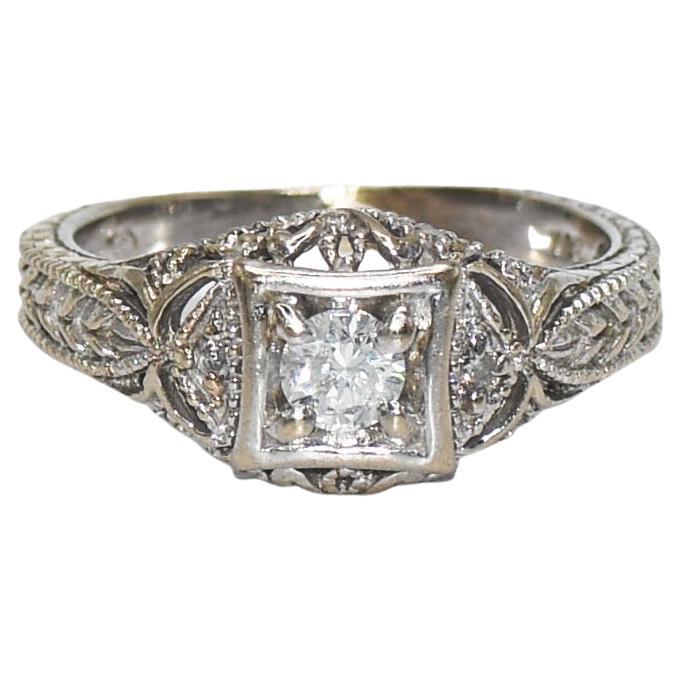 14k White Gold Diamond Ring, .25ct, 4.2gr For Sale