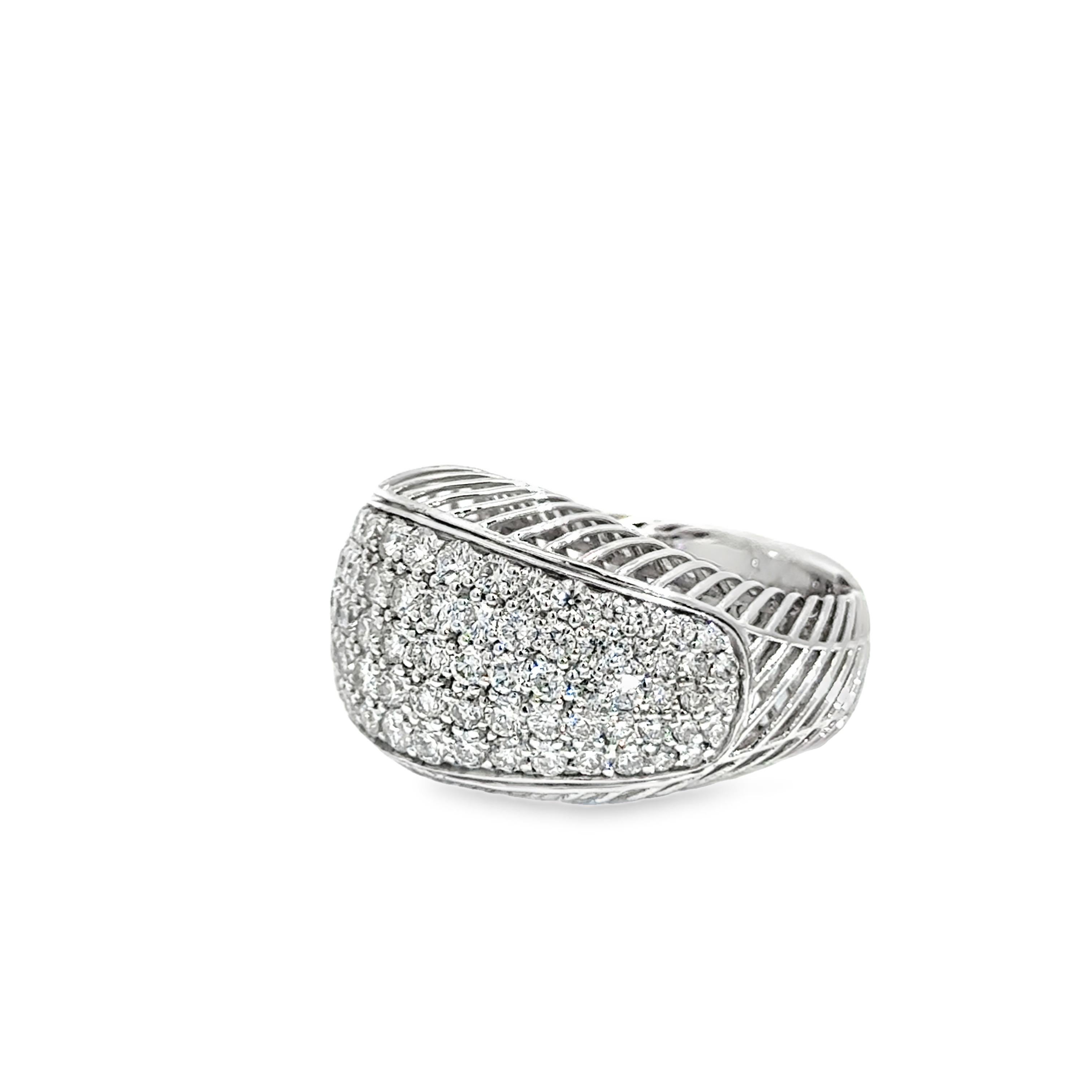 14K Weißgold Diamantring - 3,45 Karat Gesamt im Zustand „Hervorragend“ im Angebot in Los Angeles, CA