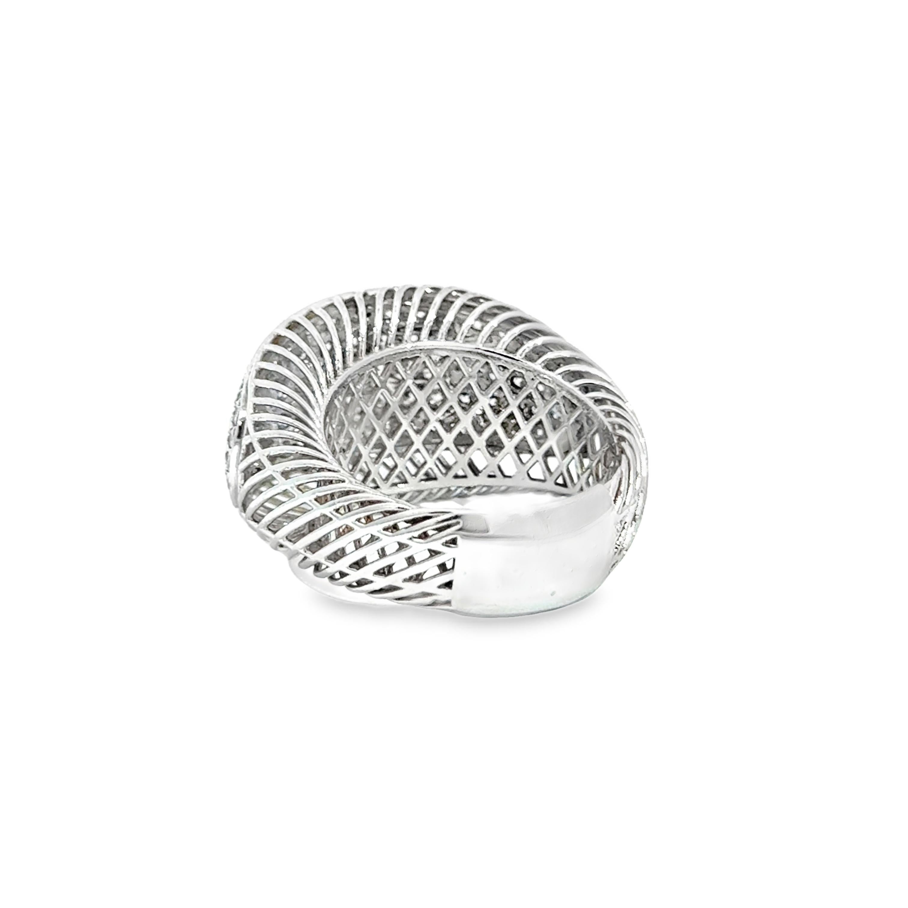 14K Weißgold Diamantring - 3,45 Karat Gesamt im Angebot 2