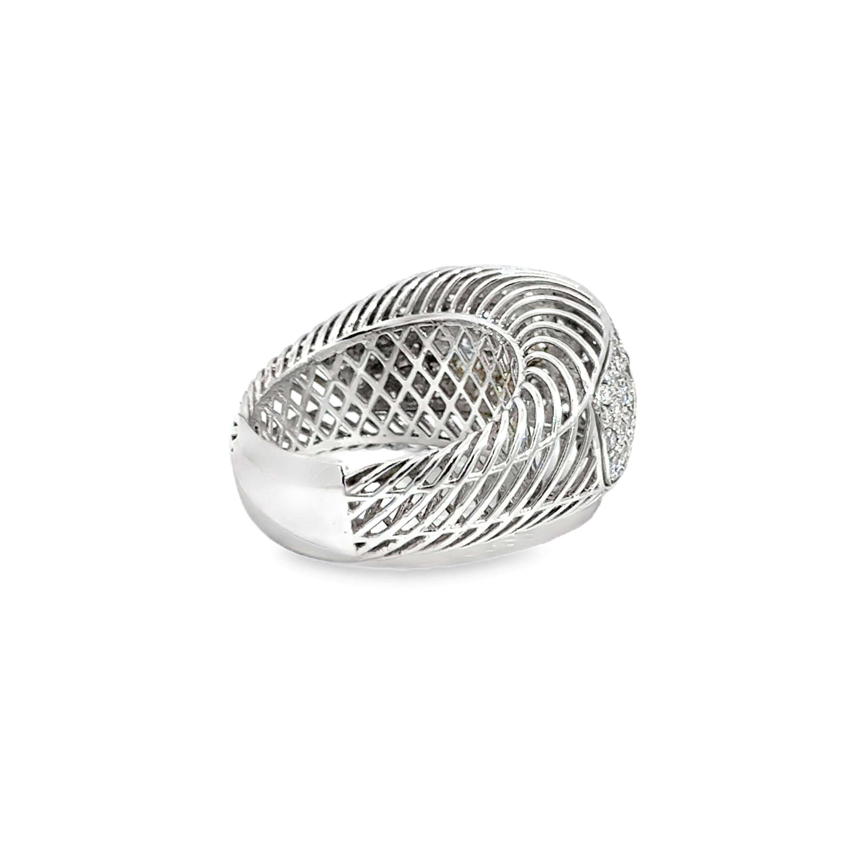 14K Weißgold Diamantring - 3,45 Karat Gesamt im Angebot 3