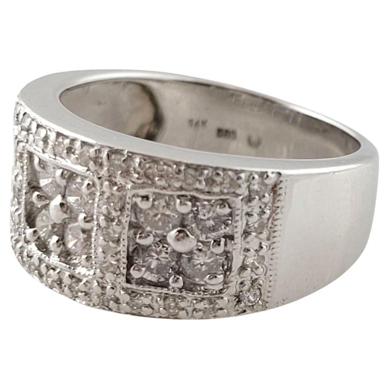 14k White Gold Diamond Ring Band For Sale at 1stDibs
