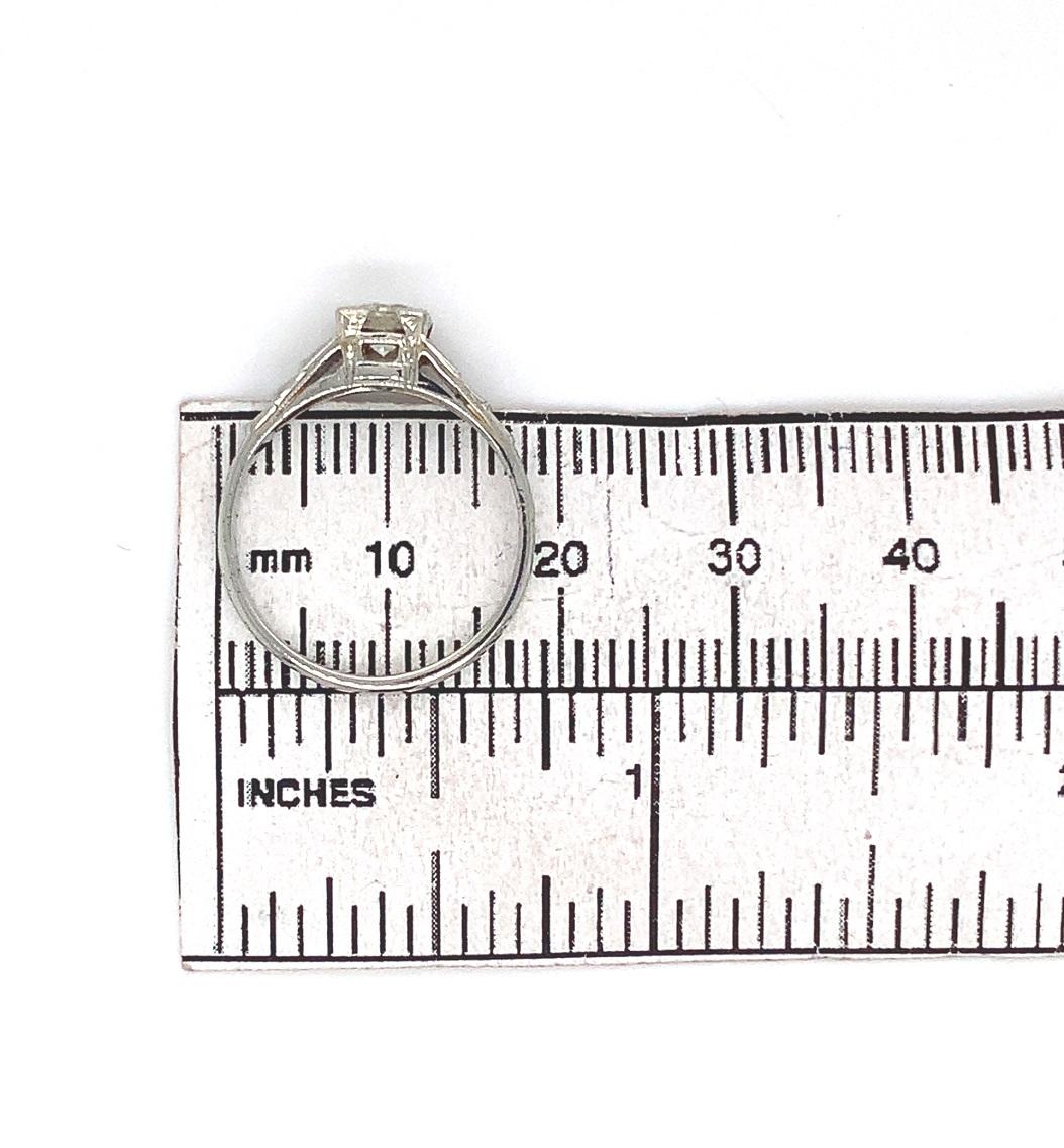 Anello con diamante in oro bianco 14K con un diamante taglio europeo del peso di circa 0.4 in vendita 6