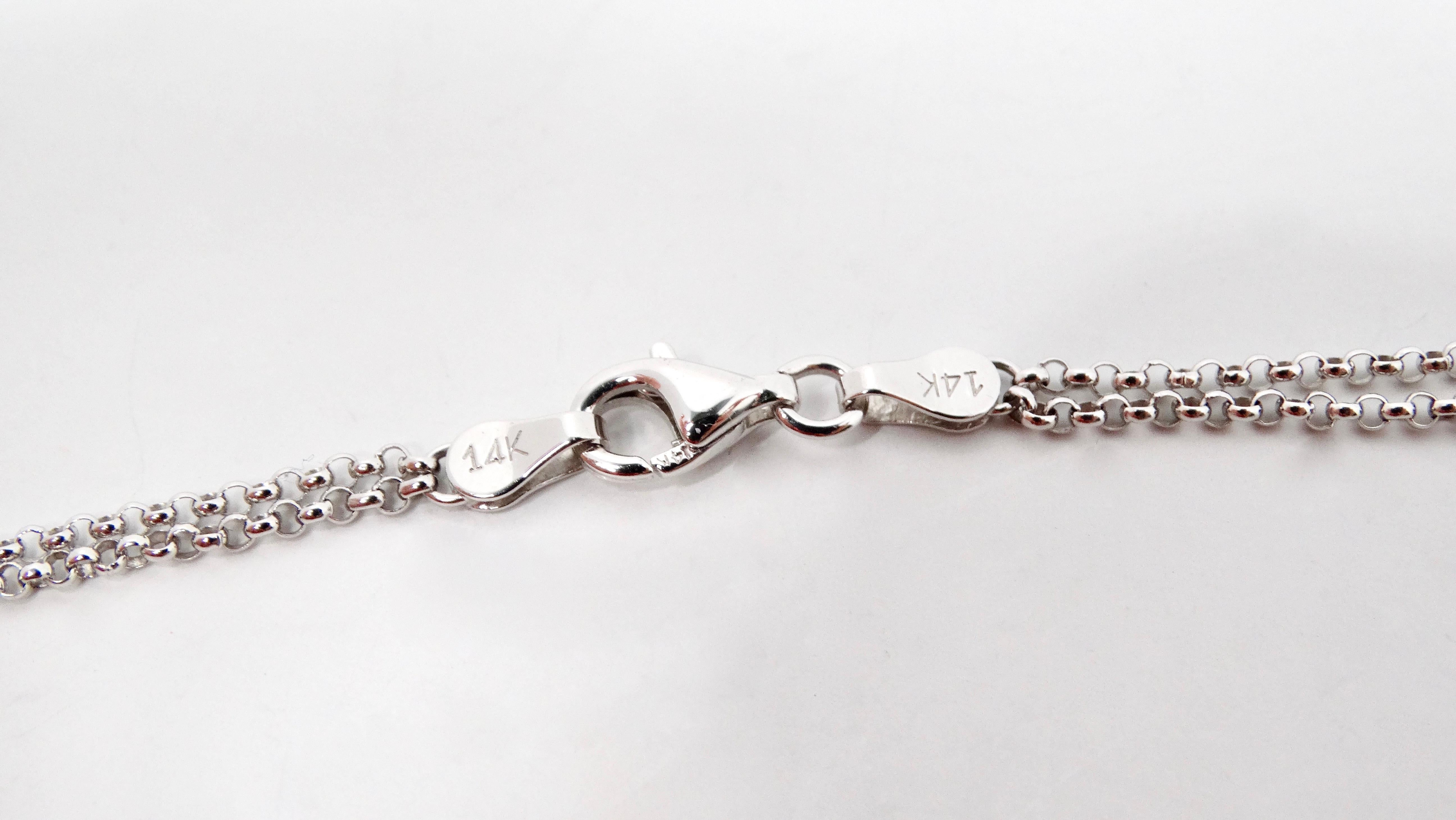 Collana con ciondolo a doppia catena in oro bianco 14k con diamanti, rubini e onice in vendita 1