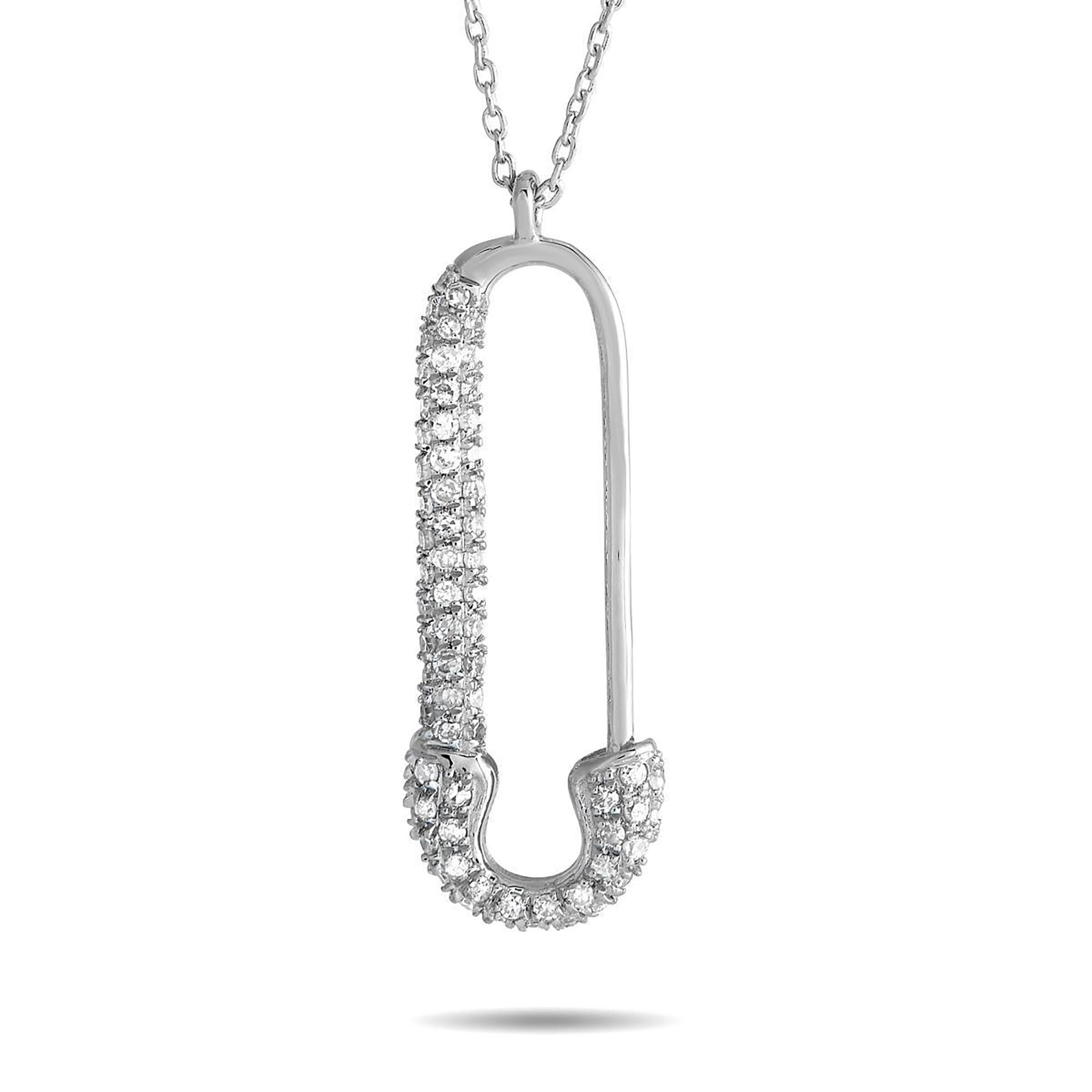 14K White Gold Diamond Safety Pin 0.20 Carats 0.78 Inch  Necklace 18 Inch In condizioni Nuovo in vendita a New York, NY