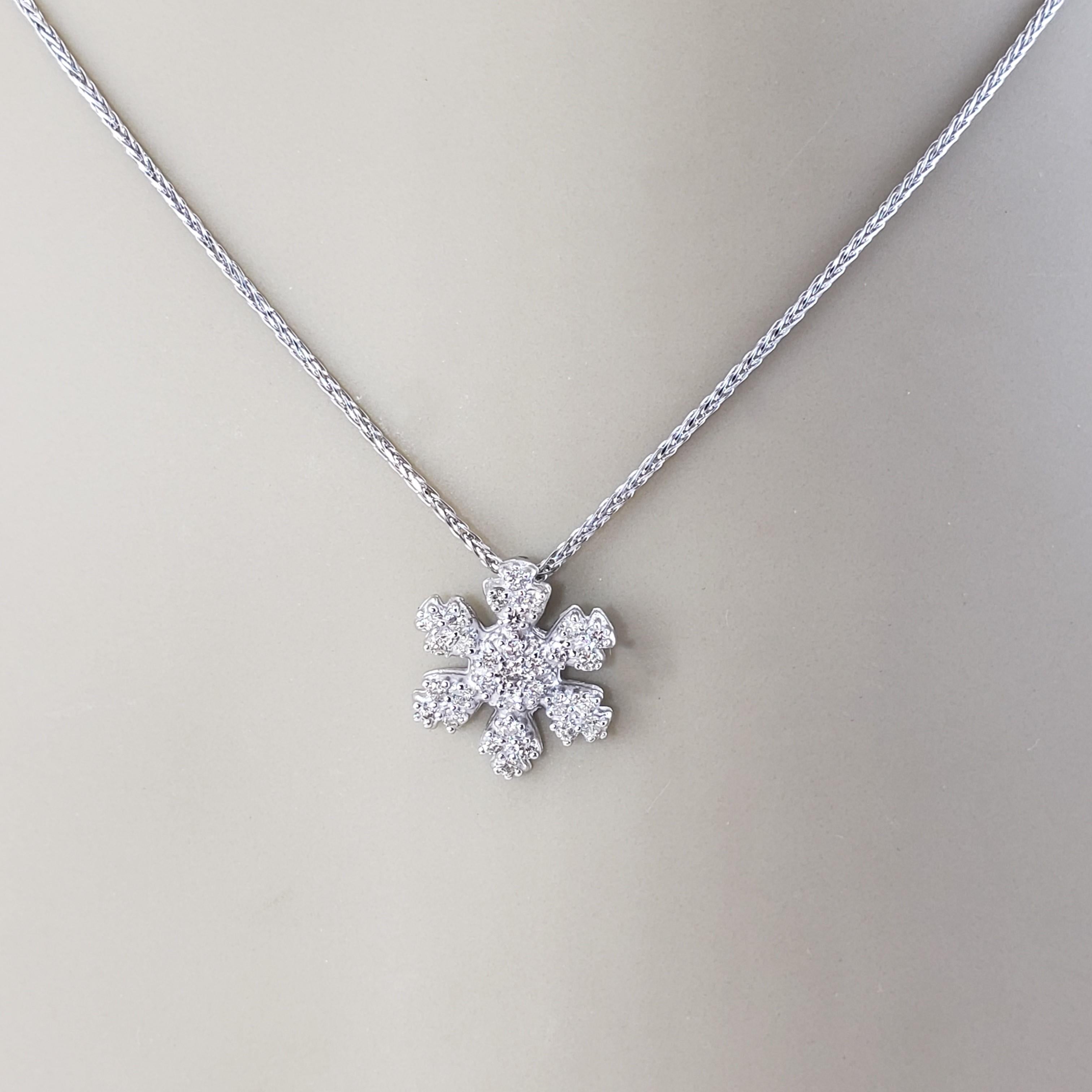 14K White Gold Diamond Snowflake Pendant Necklace #15503 For Sale 2