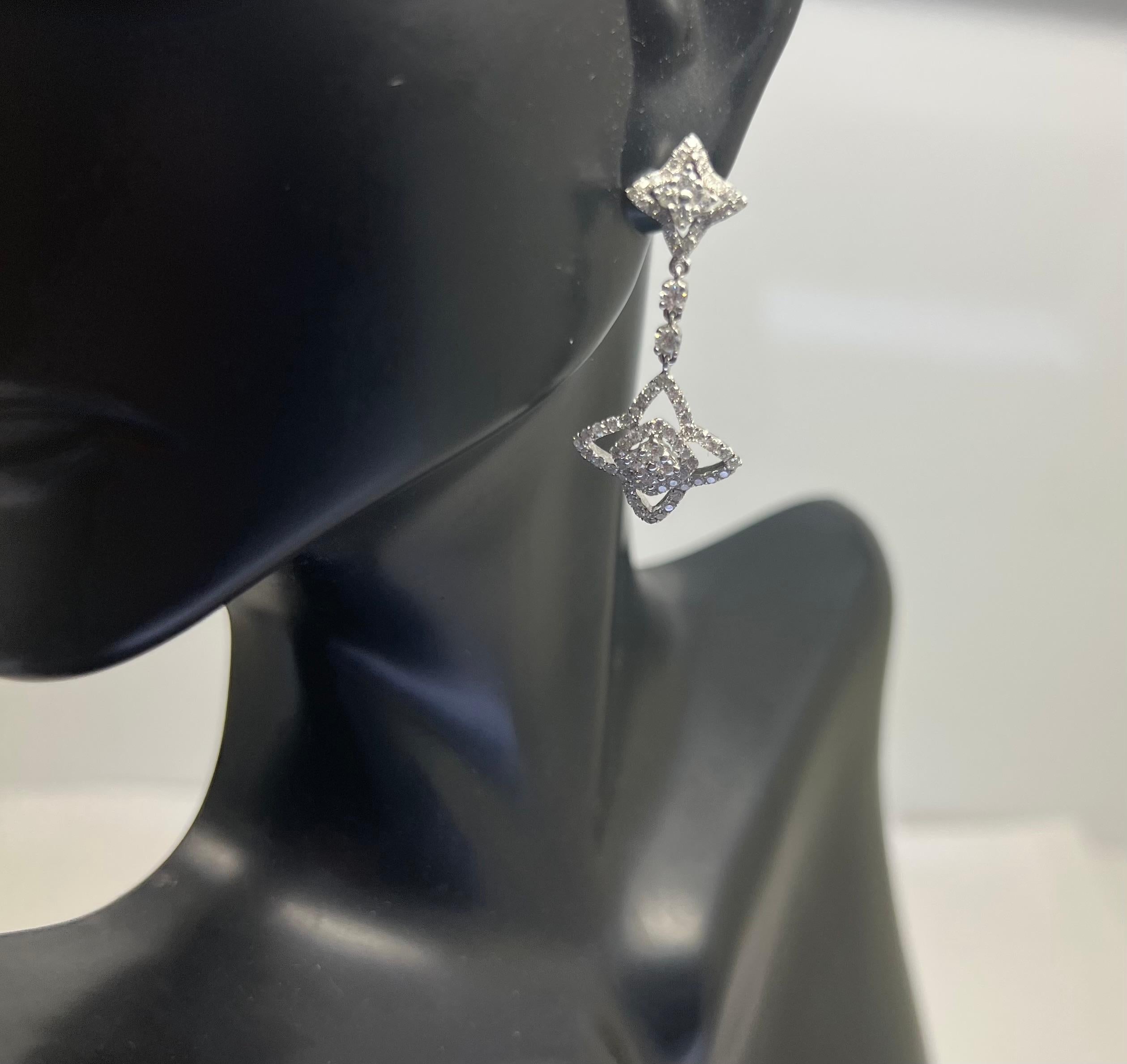 Modern 14k White Gold Diamond Star Dangle Drop Pave Earrings For Sale