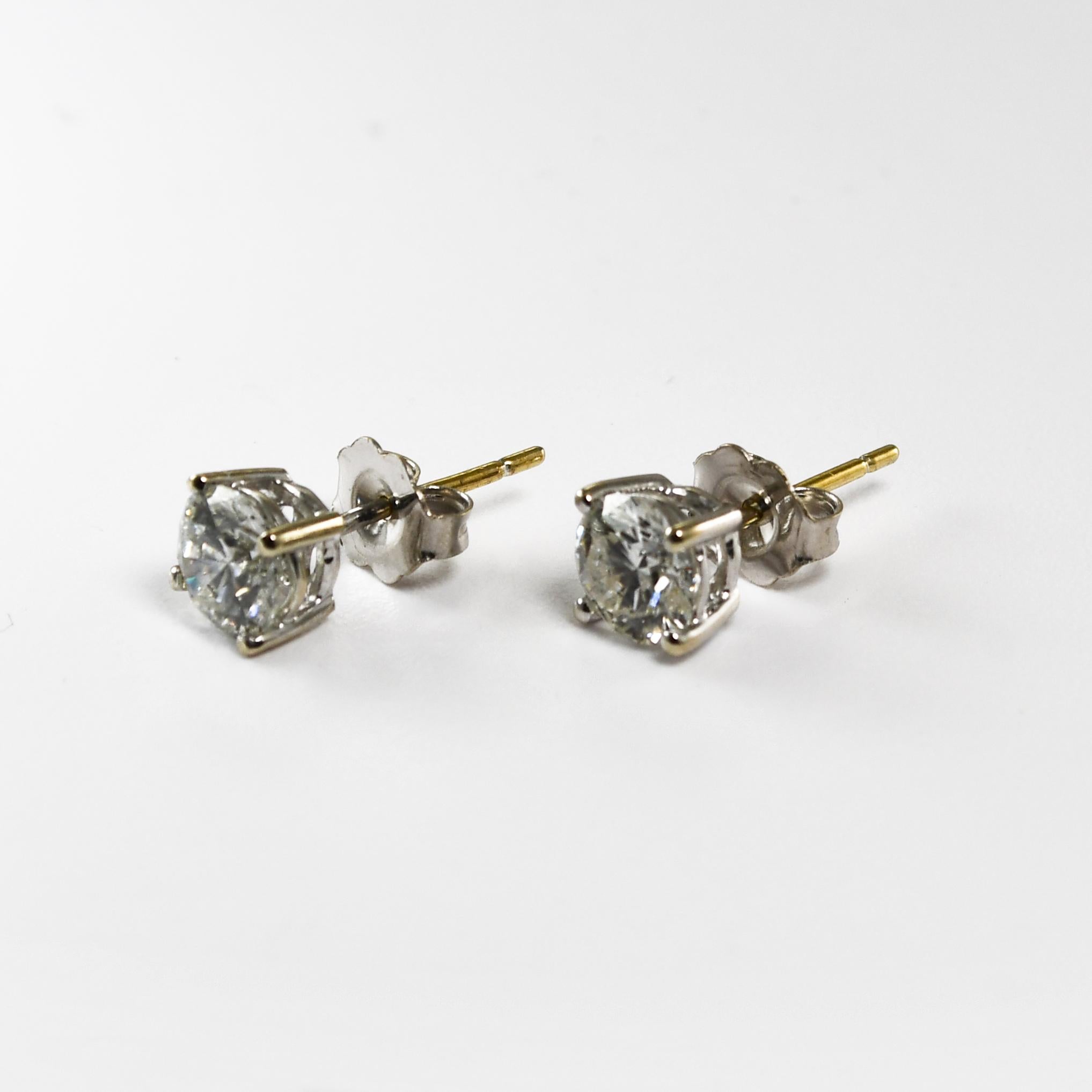 Orecchini con diamanti in oro bianco 14K 1,60ct In condizioni ottime in vendita a Laguna Beach, CA
