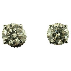14K White Gold Diamond Stud Earrings #23053