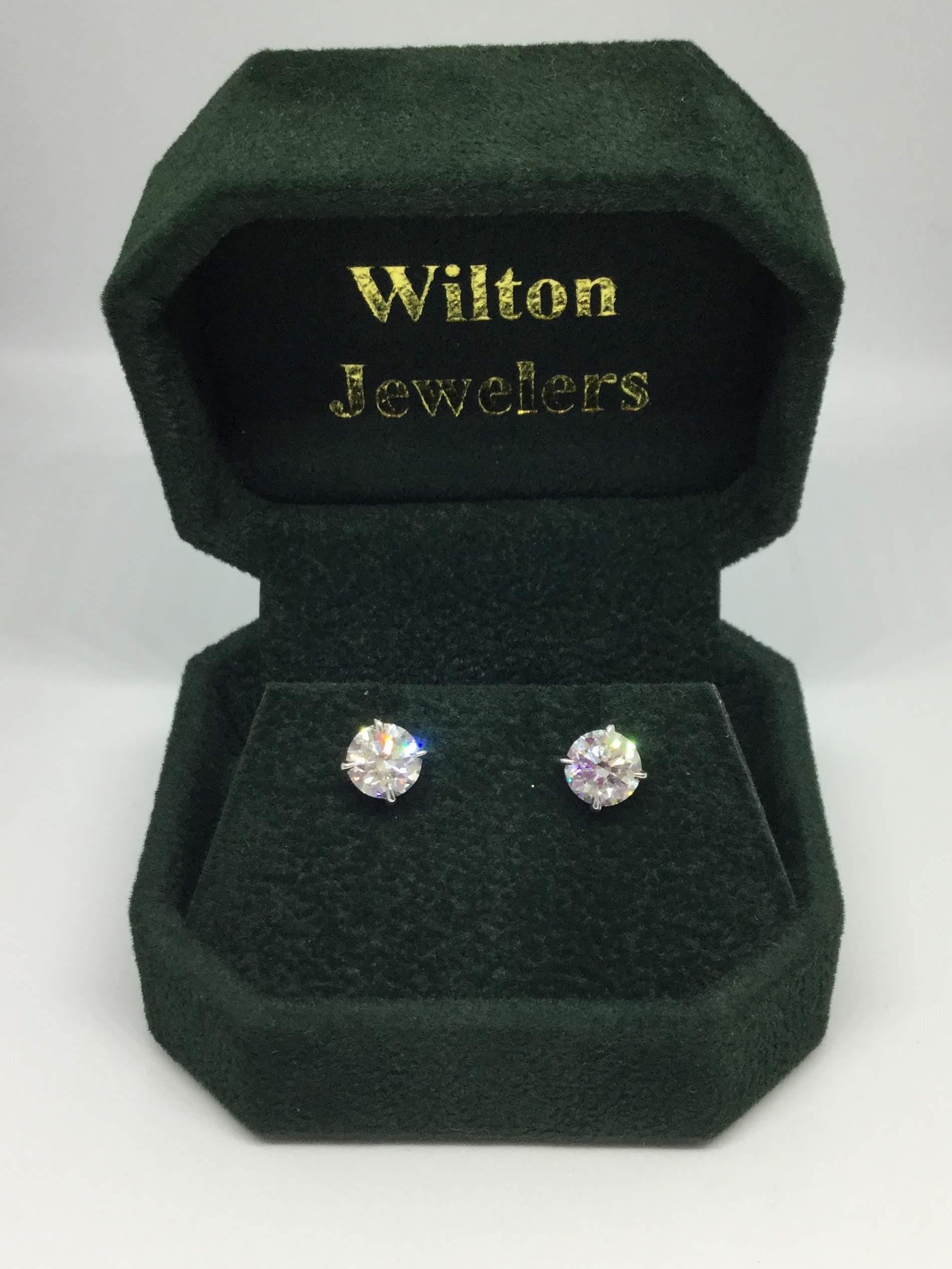 14 Karat White Gold Diamond Studs 2.04 Carat In New Condition For Sale In Wilton, CT