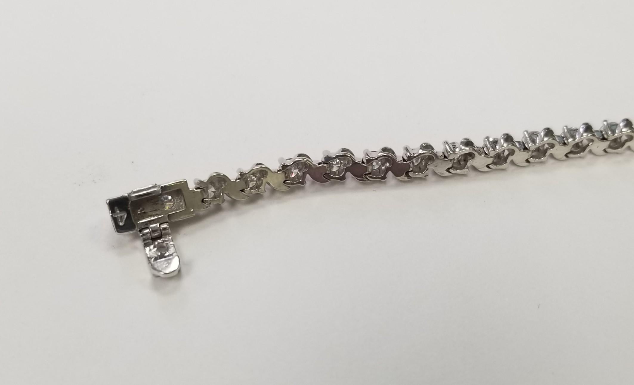 14k White Gold Diamond Tennis Bar Bracelet Weighing 3.50ctw In New Condition For Sale In Los Angeles, CA