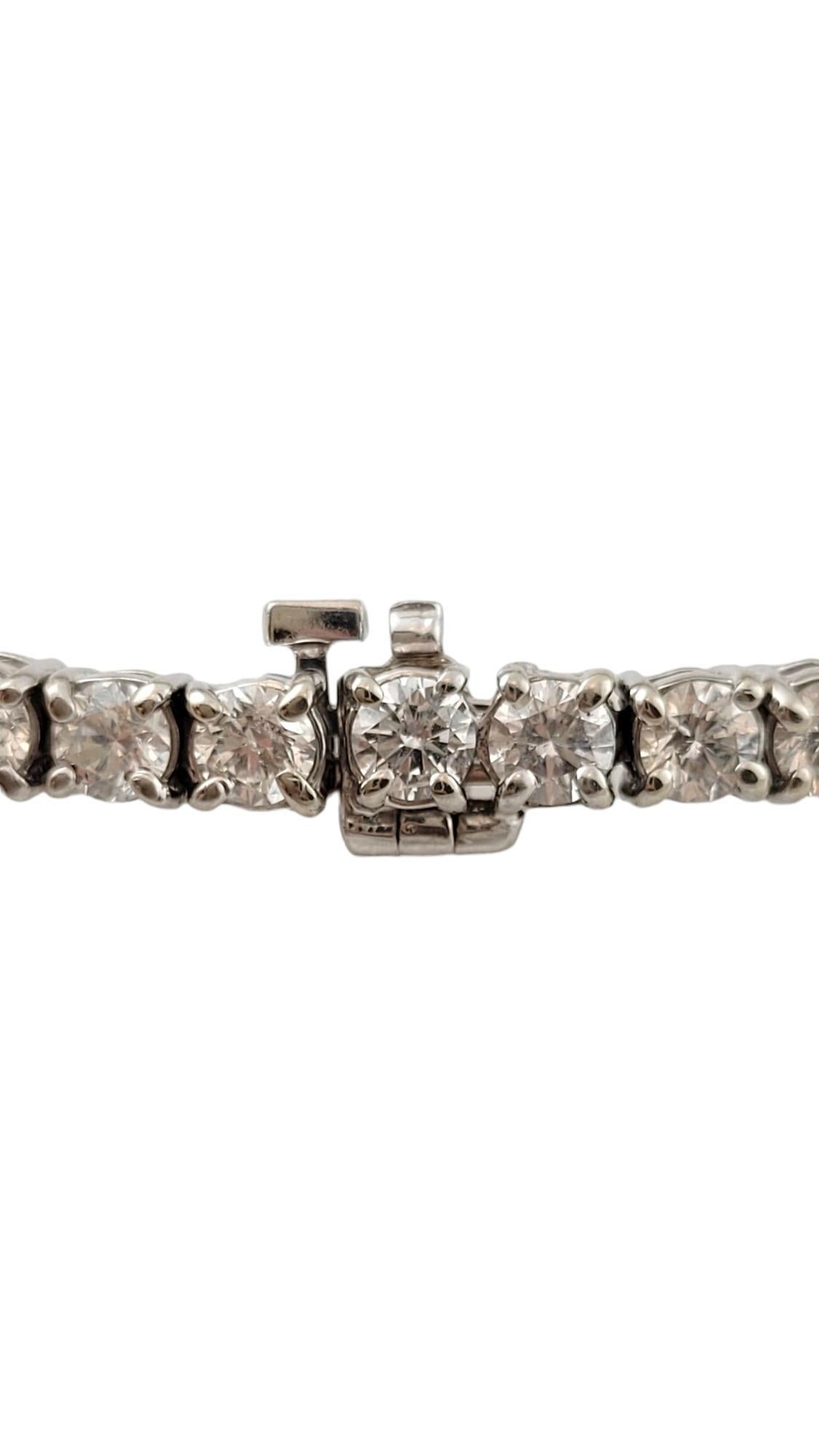 14K White Gold Diamond Tennis Bracelet #16457 In Good Condition In Washington Depot, CT