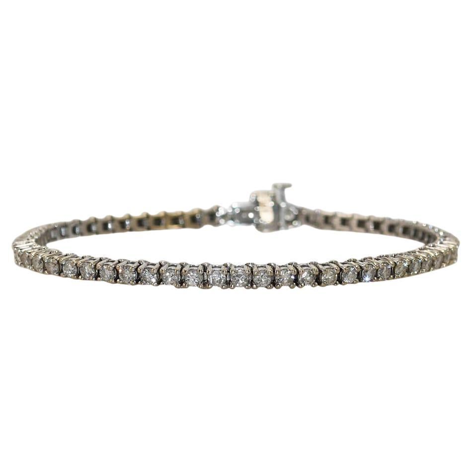 14K White Gold Diamond Tennis Bracelet, 2.00tdw, 10g