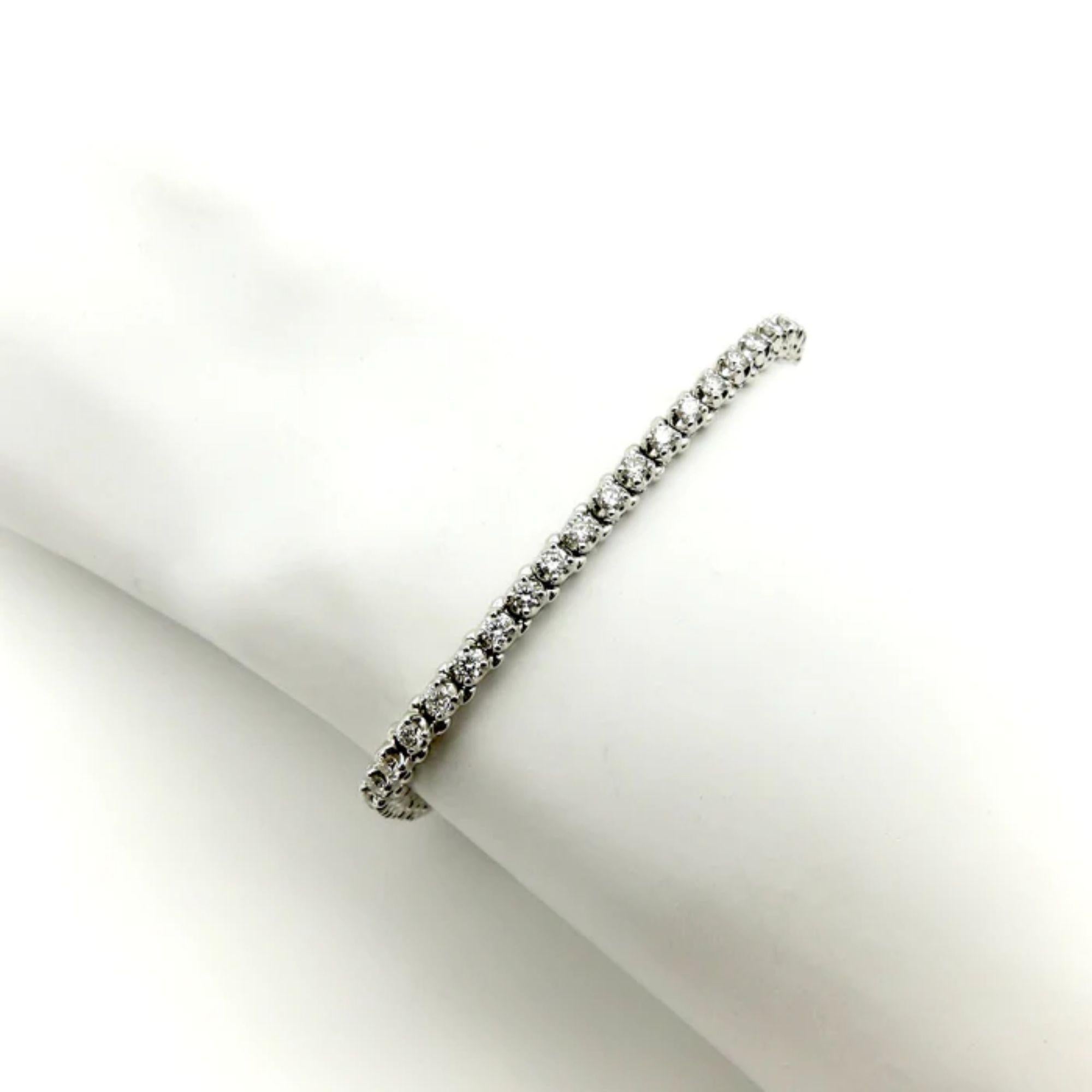 Art Deco 14K White Gold Diamond Tennis Bracelet 2.5 Carats For Sale