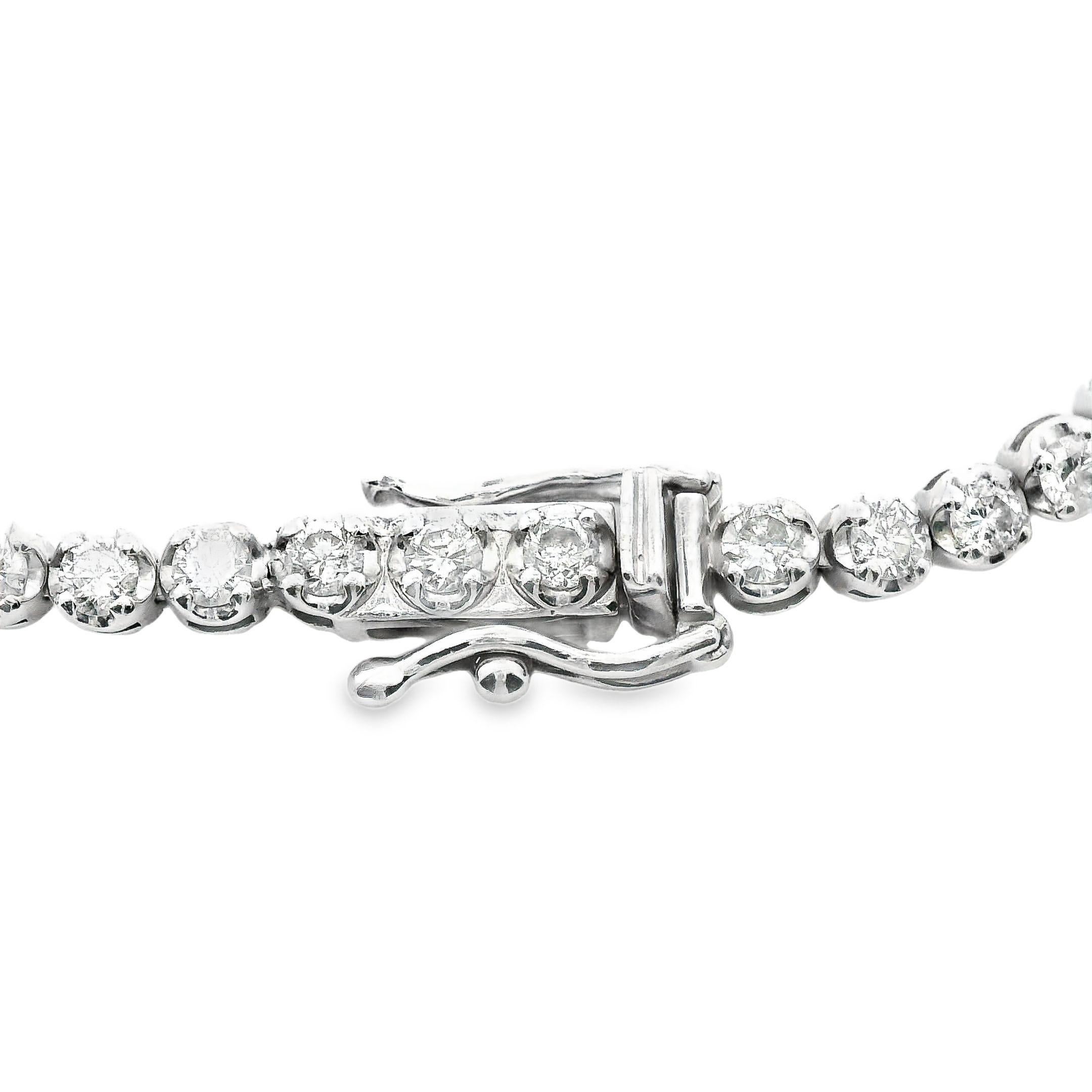 14k White Gold Diamond Tennis Bracelet 2mm 1.74 ct w/ Appraisal In Good Condition For Sale In Lexington, KY