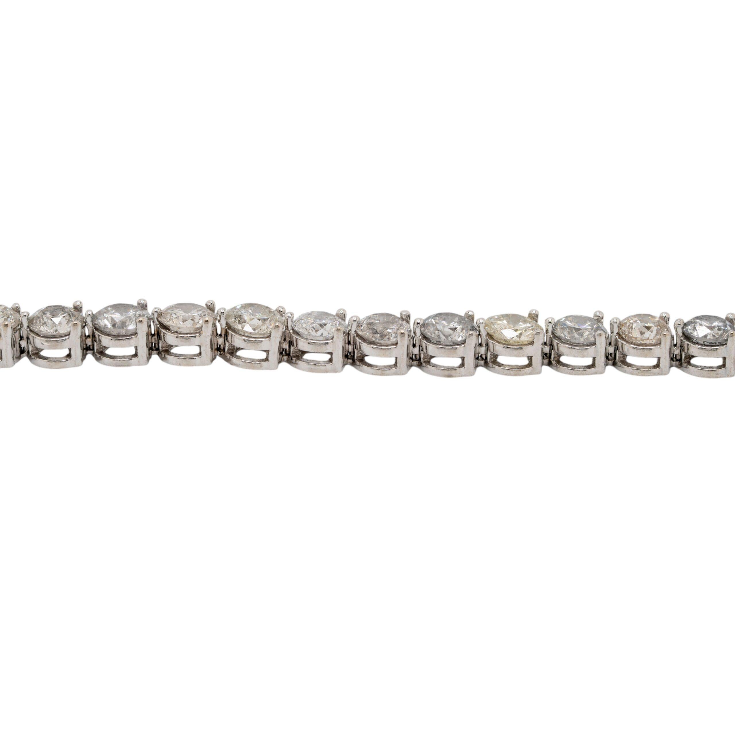 Pulsera de tenis con diamantes de oro blanco de 14k en venta 5