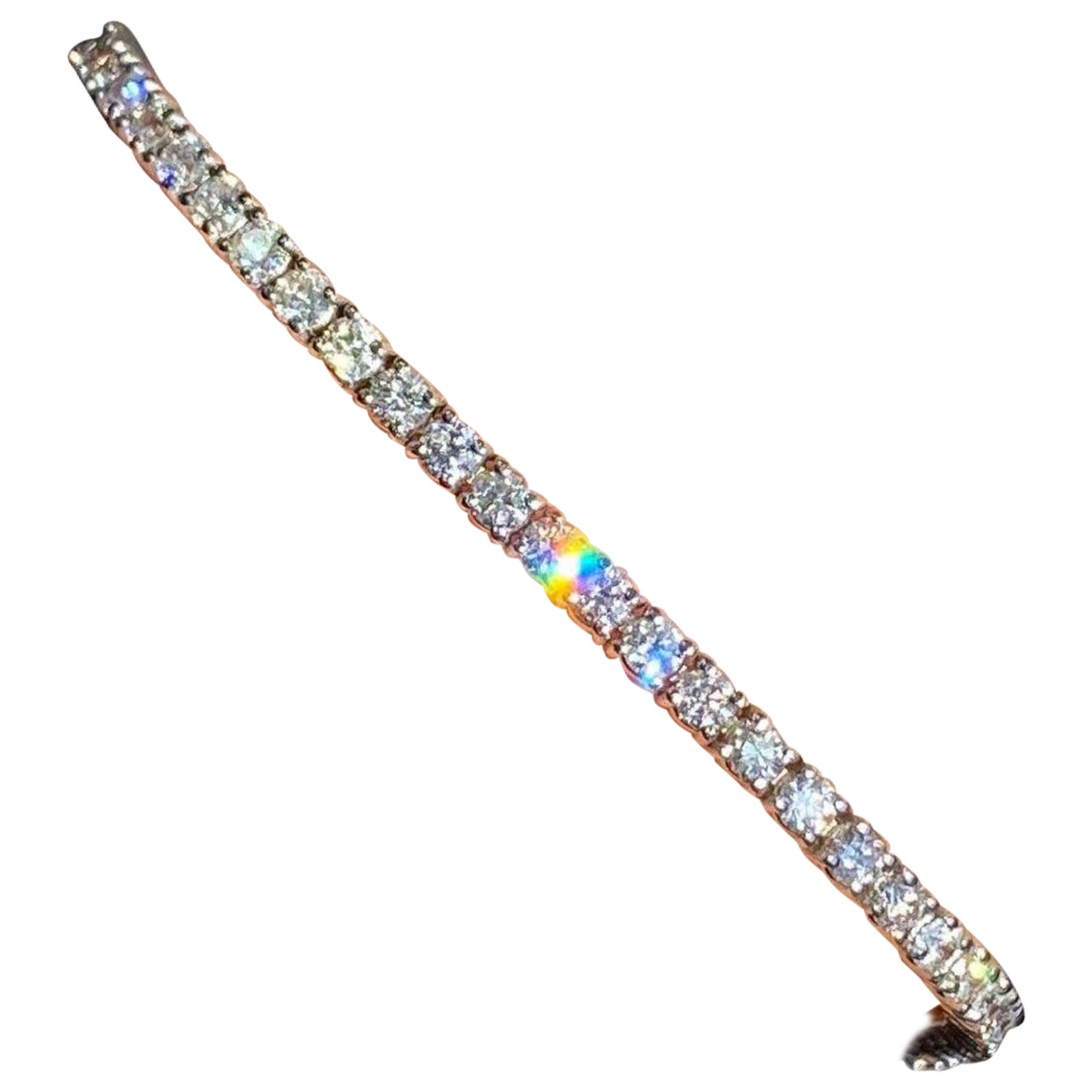 Pulsera "Tenis" de Diamantes de Oro Blanco de 14k Peso 3,43cts en venta