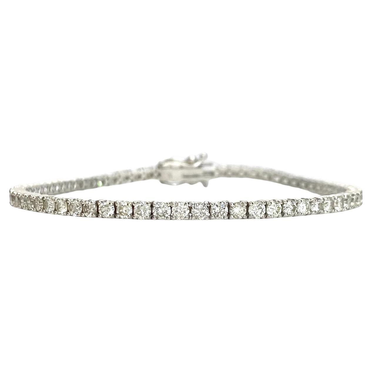 Bracelet tennis en or blanc 14 carats avec diamants pesant 3,85 carats