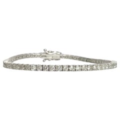 Bracelet tennis en or blanc 14 carats avec diamants pesant 4,25 carats
