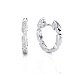Orecchino Huggie in oro bianco 14K con diamanti -0,12 CTW