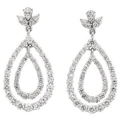Pendientes de diamantes en forma de lágrima doble de oro blanco de 14 quilates