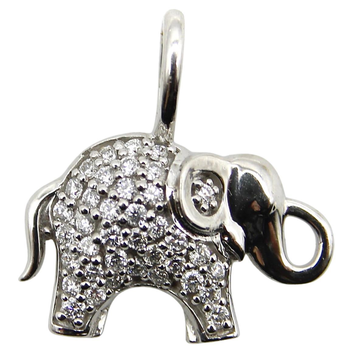 Charm Elefante in oro bianco 14K con diamanti in pavé