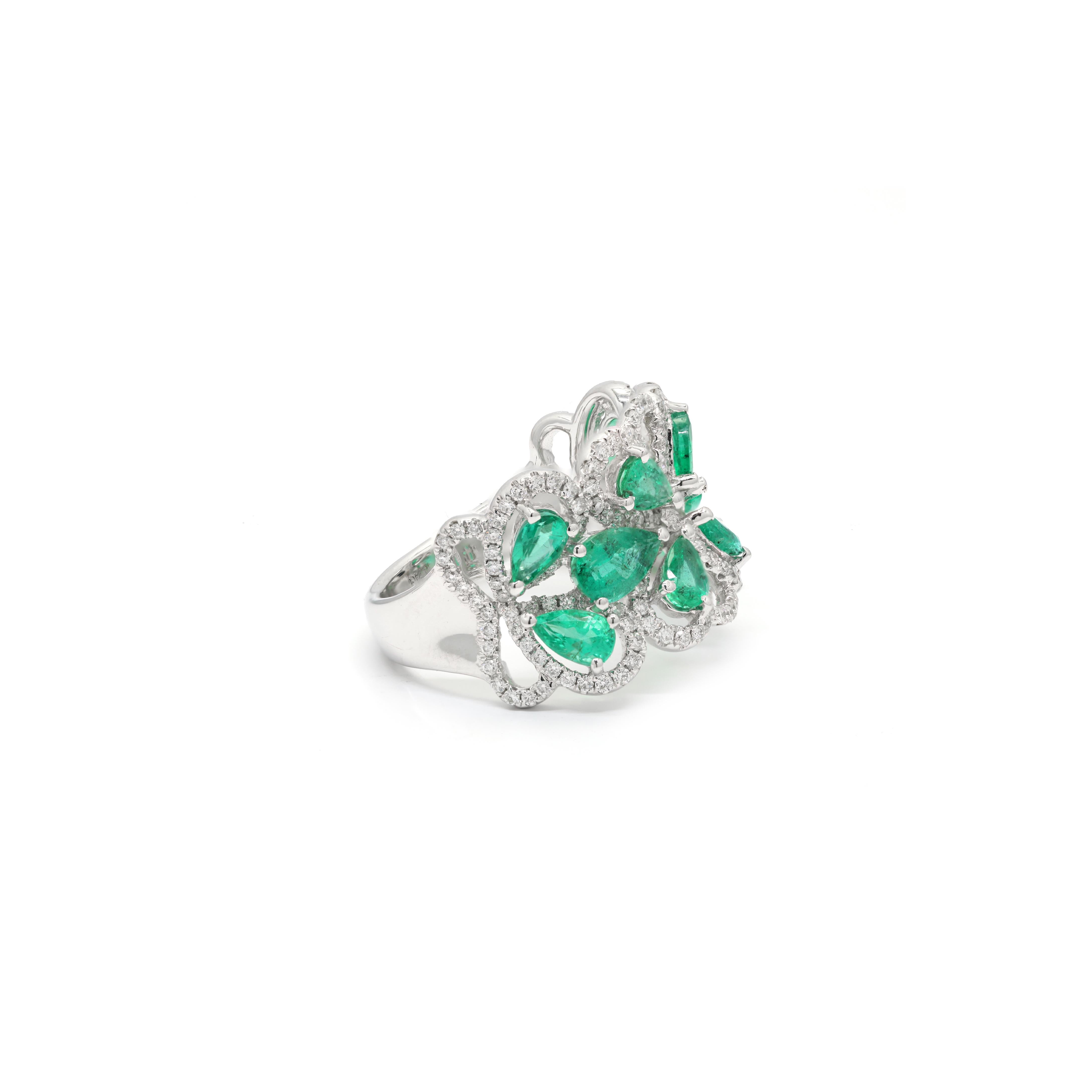 For Sale:  Bridal 14k White Gold Diamond and Emerald Ring 2