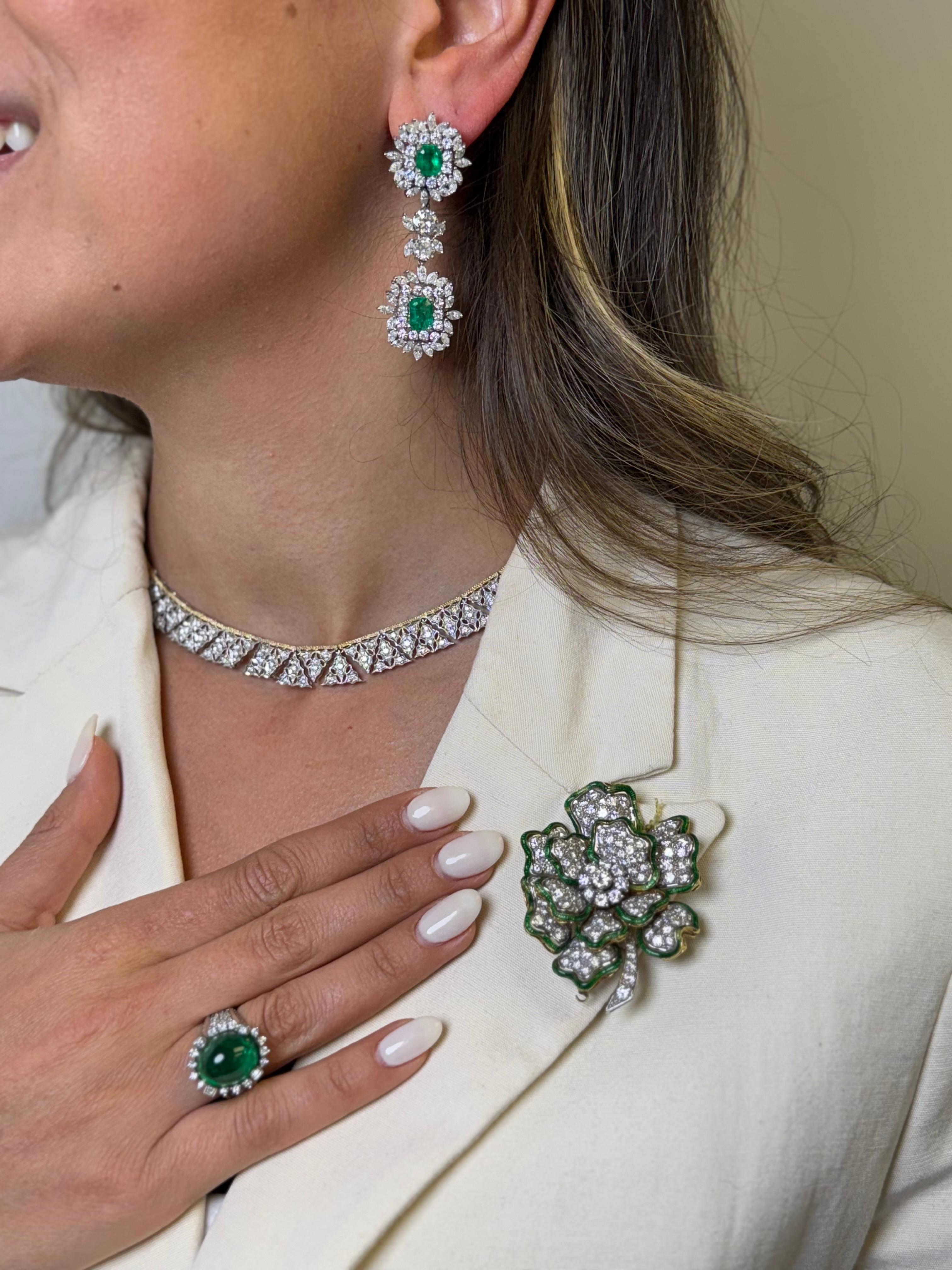 Femenino o masculino 14K White Gold Emerald and Diamond Double Drop Earrings en venta