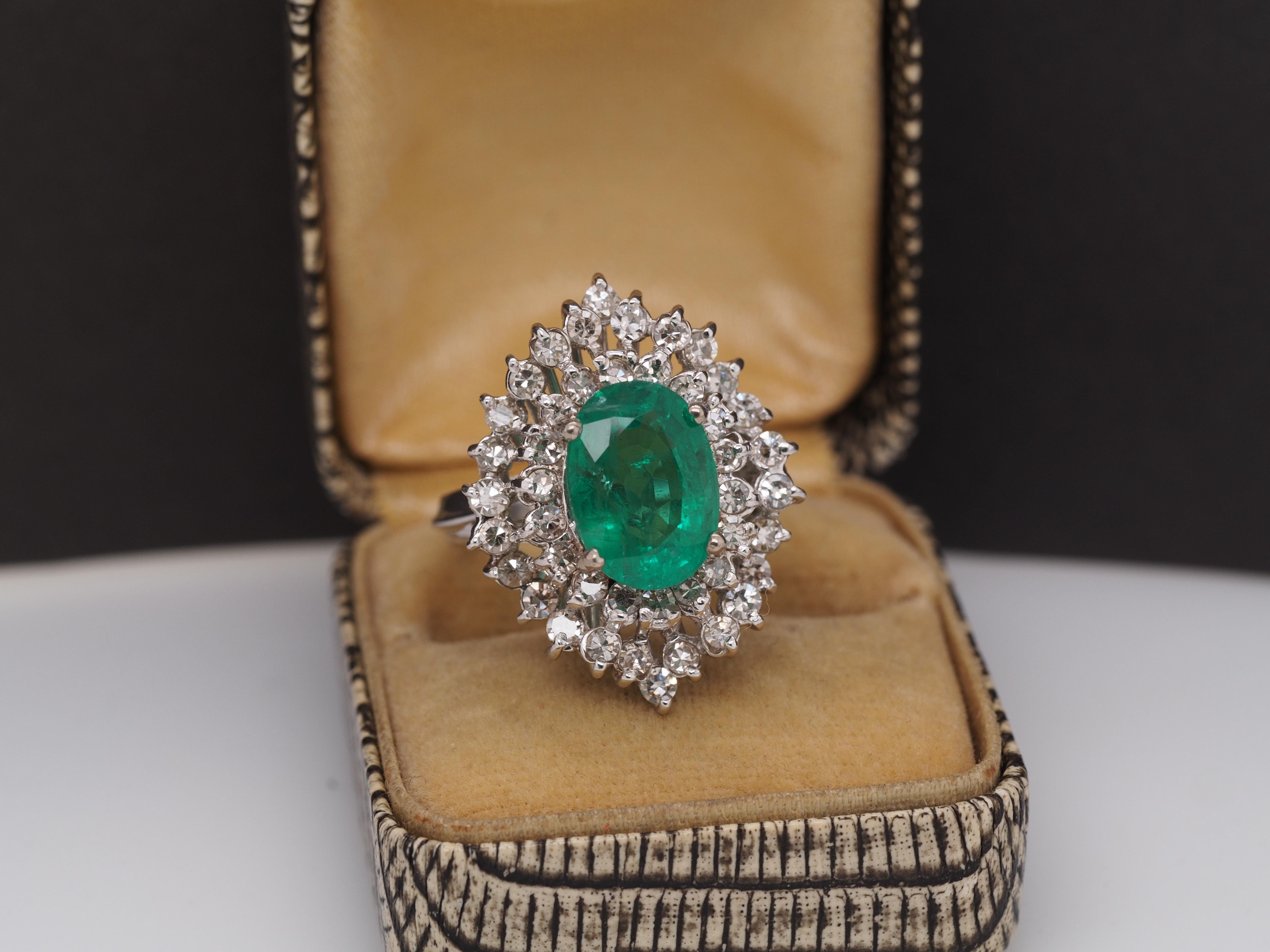 14k White Gold Emerald and Diamond Ring with GIA Report For Sale 2