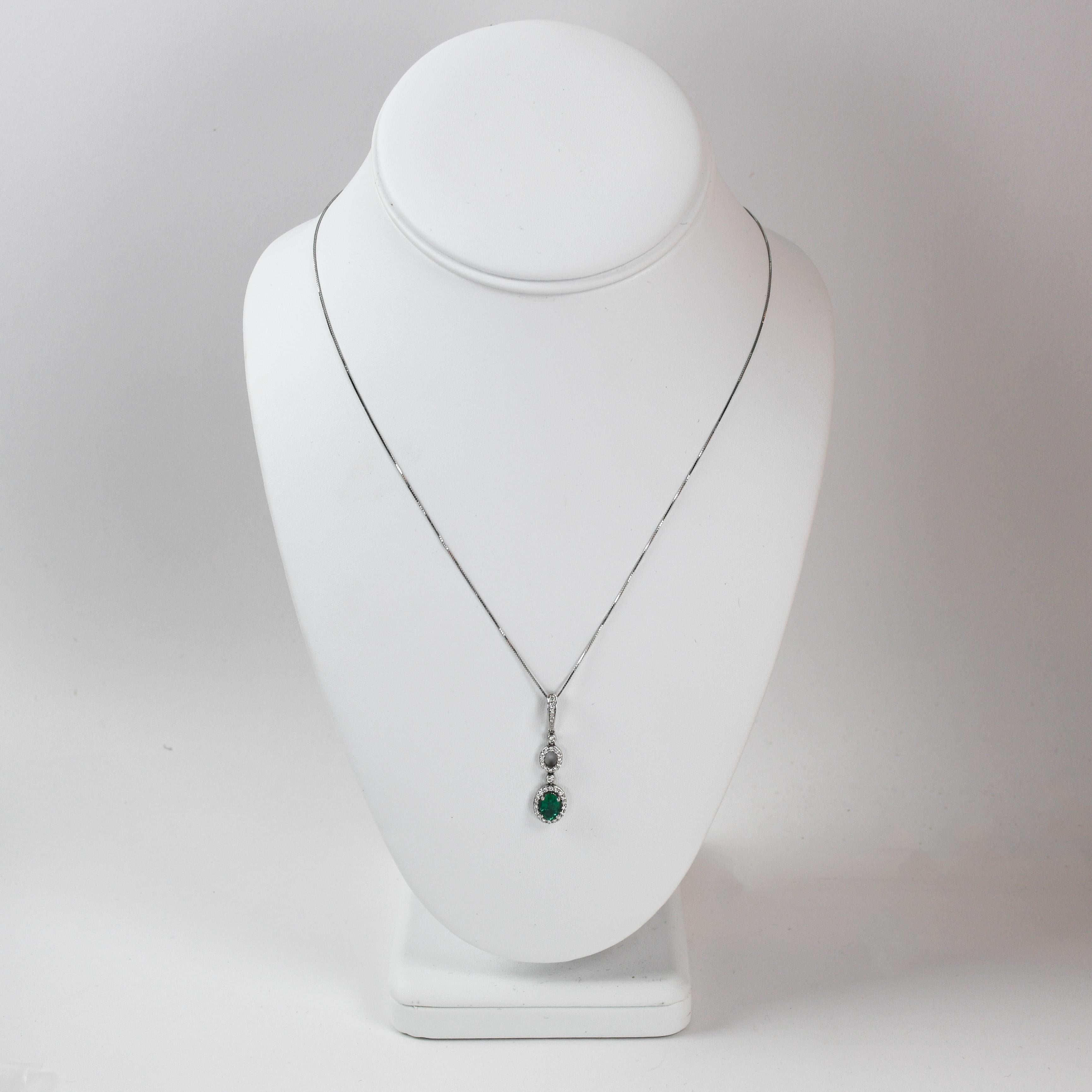 Parure émeraude et diamant en or blanc 14K Excellent état - En vente à Laguna Beach, CA